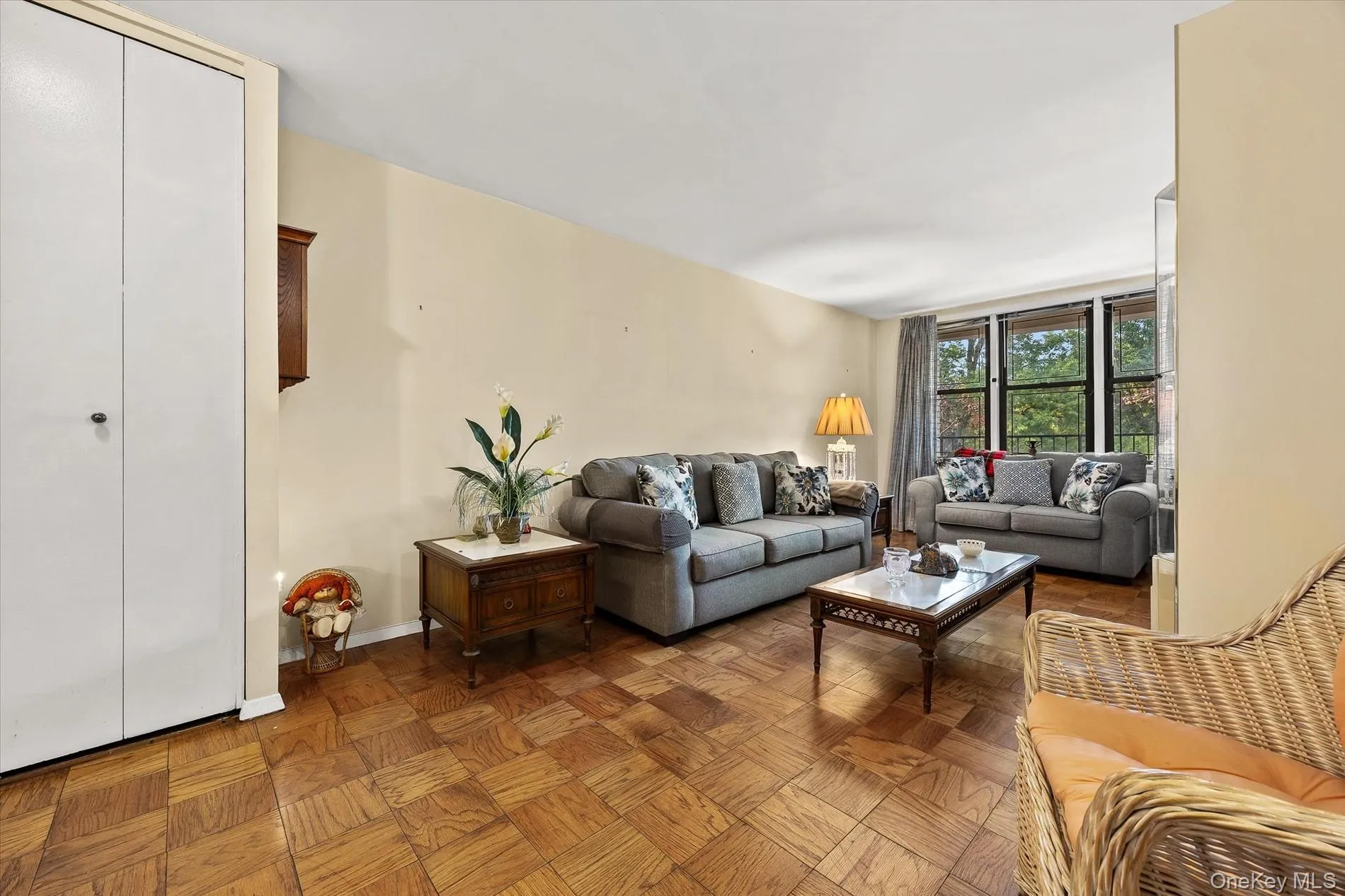 1874 Pelham Parkway, New York, NY, 2 Bedrooms Bedrooms, 6 Rooms Rooms,2 BathroomsBathrooms,Residential,For Rent,Pelham,0,1063421 1874 Pelham Parkway, New York, NY, 2 Bedrooms Bedrooms, 6 Rooms Rooms,2 BathroomsBathrooms,Residential,For Rent,Pelham,0,1063421
