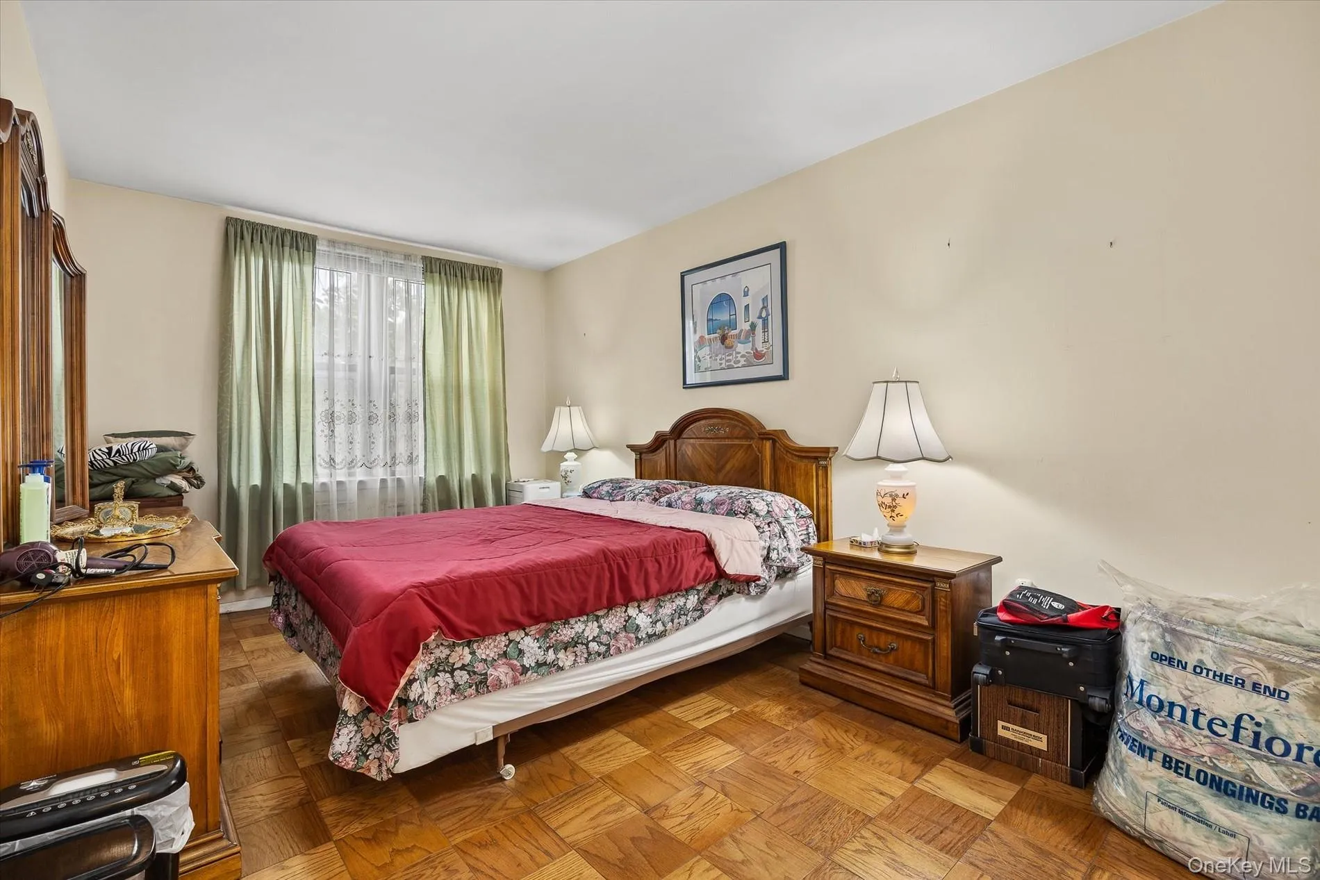 1874 Pelham Parkway, New York, NY, 2 Bedrooms Bedrooms, 6 Rooms Rooms,2 BathroomsBathrooms,Residential,For Rent,Pelham,0,1063421 1874 Pelham Parkway, New York, NY, 2 Bedrooms Bedrooms, 6 Rooms Rooms,2 BathroomsBathrooms,Residential,For Rent,Pelham,0,1063421
