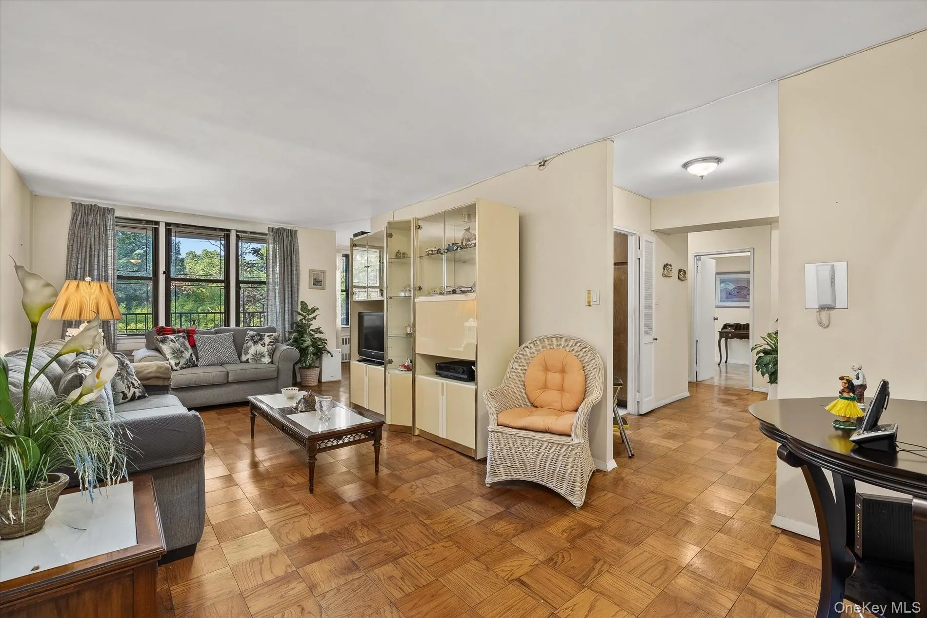 1874 Pelham Parkway, New York, NY, 2 Bedrooms Bedrooms, 6 Rooms Rooms,2 BathroomsBathrooms,Residential,For Rent,Pelham,0,1063421 1874 Pelham Parkway, New York, NY, 2 Bedrooms Bedrooms, 6 Rooms Rooms,2 BathroomsBathrooms,Residential,For Rent,Pelham,0,1063421