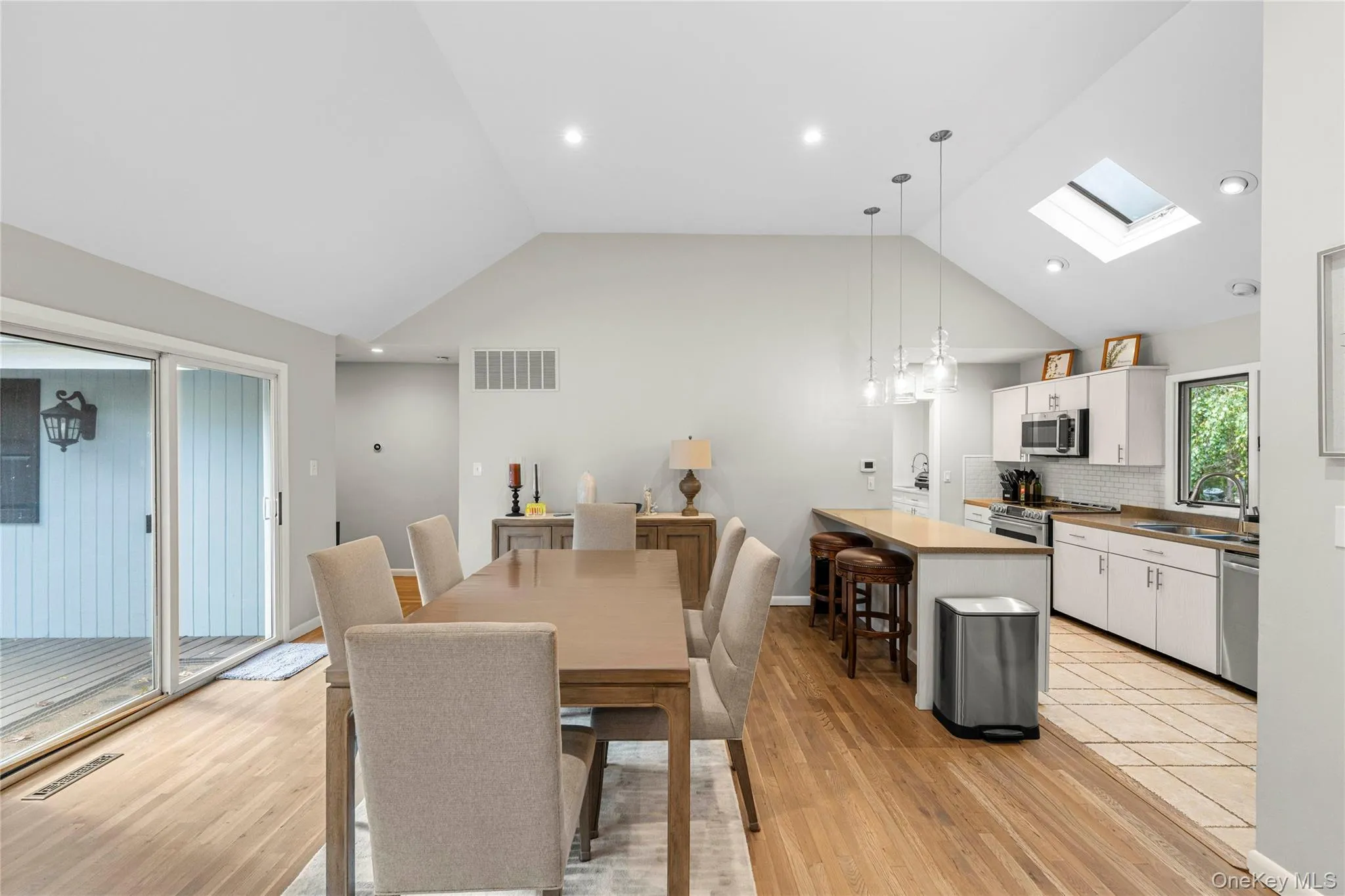 14 N Quarter Road, Southampton, New York 11977