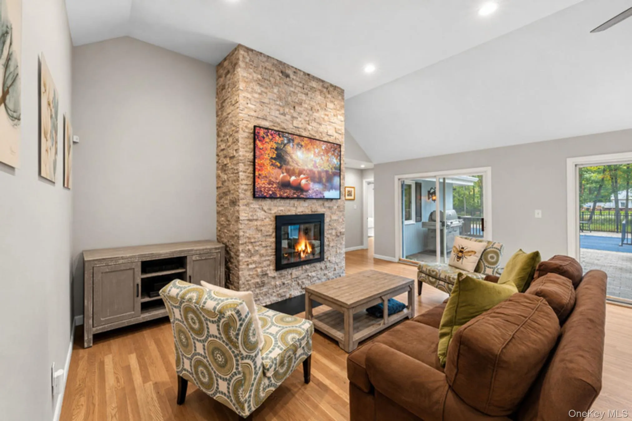 14 N Quarter Road, Southampton, New York 11977