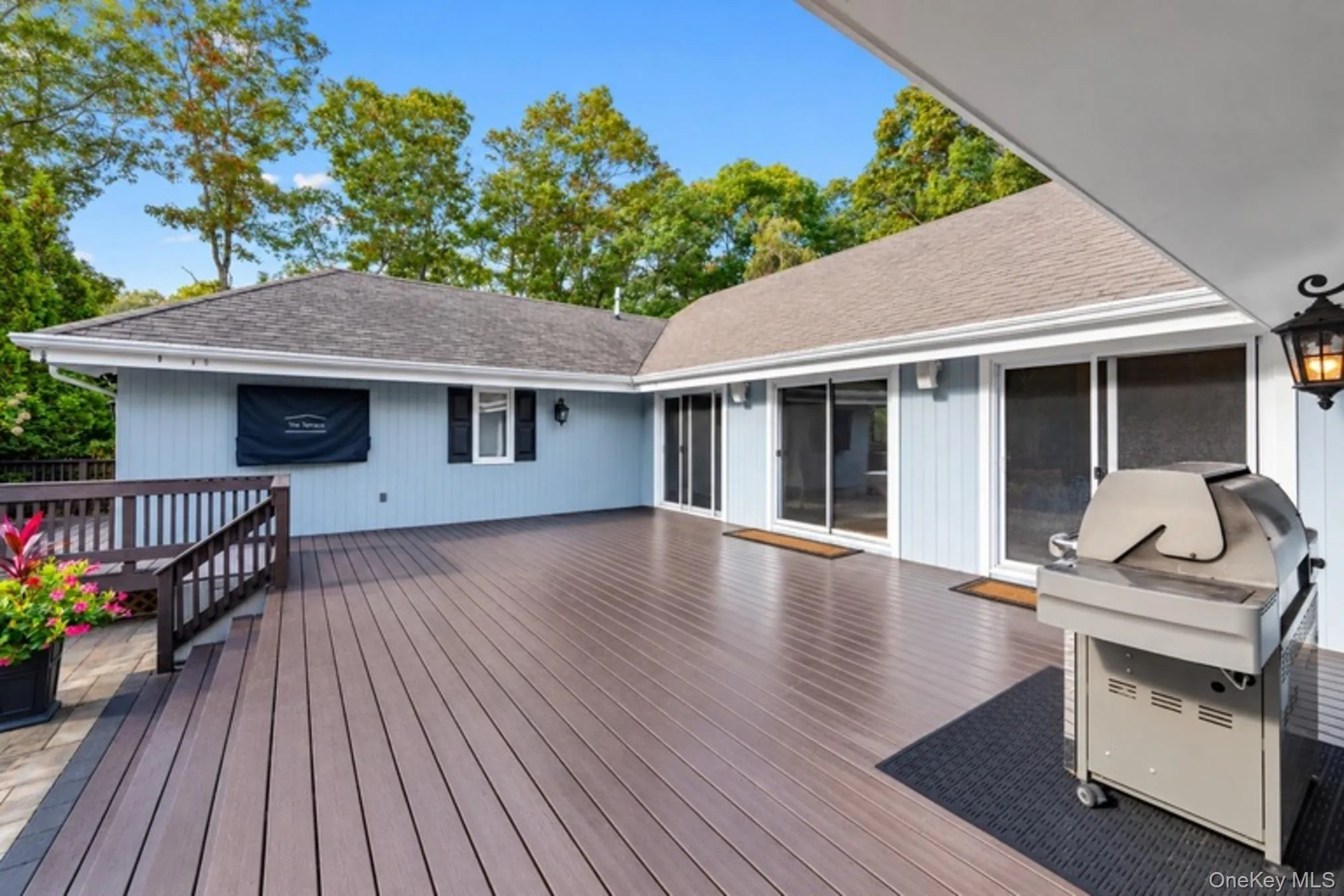 14 N Quarter Road, Southampton, New York 11977