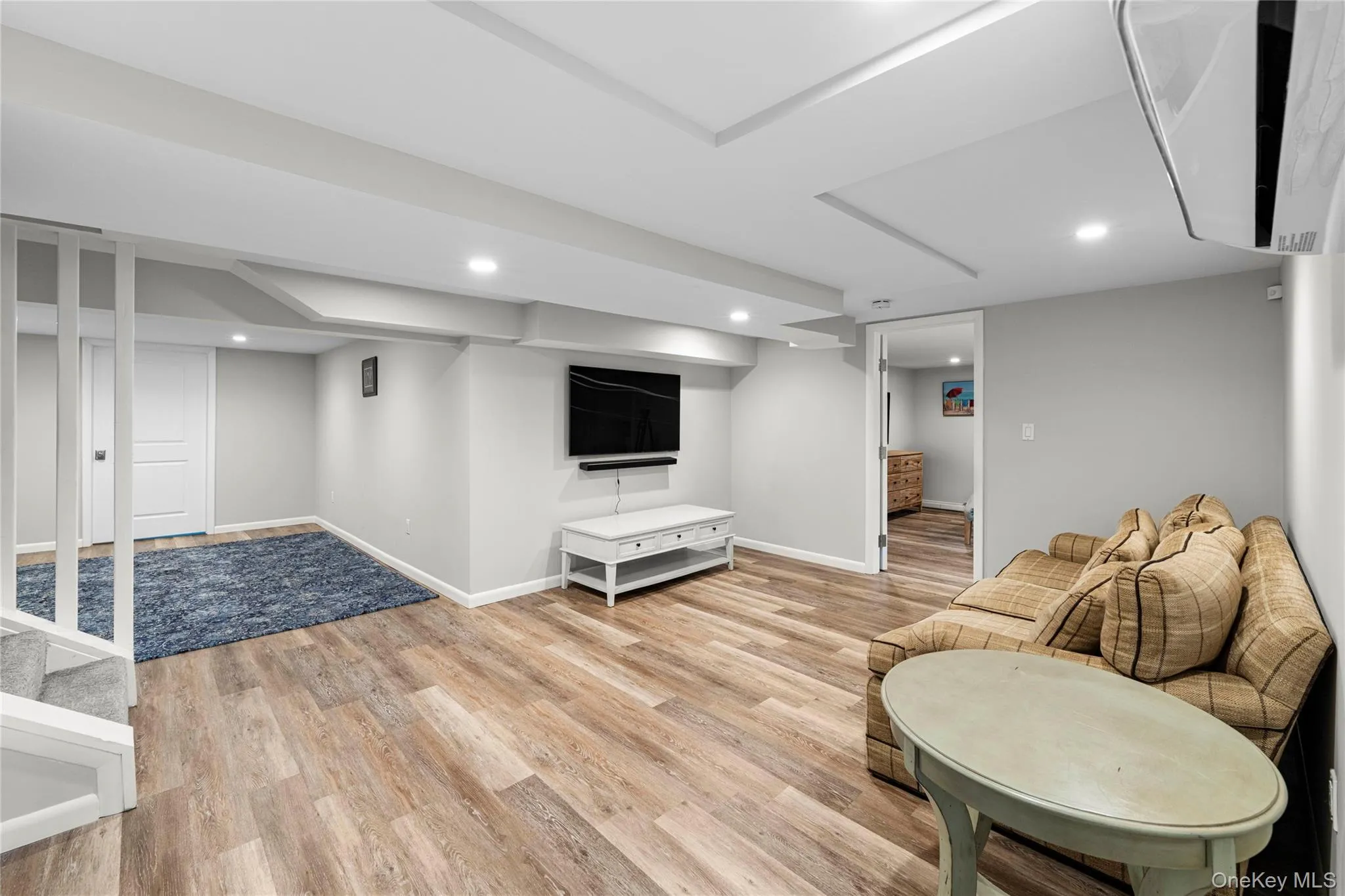 14 N Quarter Road, Southampton, New York 11977
