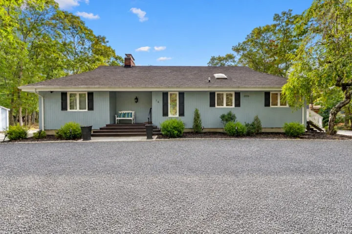 14 N Quarter Road, Southampton, New York 11977