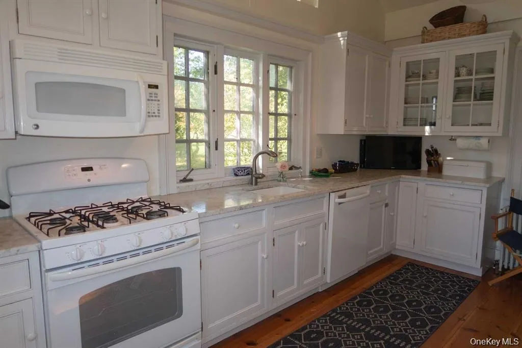 11 Smithfield, Amenia, NY, 3 Bedrooms Bedrooms, 9 Rooms Rooms,3 BathroomsBathrooms,Residential Lease,For Rent,Smithfield,0,1063430 11 Smithfield, Amenia, NY, 3 Bedrooms Bedrooms, 9 Rooms Rooms,3 BathroomsBathrooms,Residential Lease,For Rent,Smithfield,0,1063430