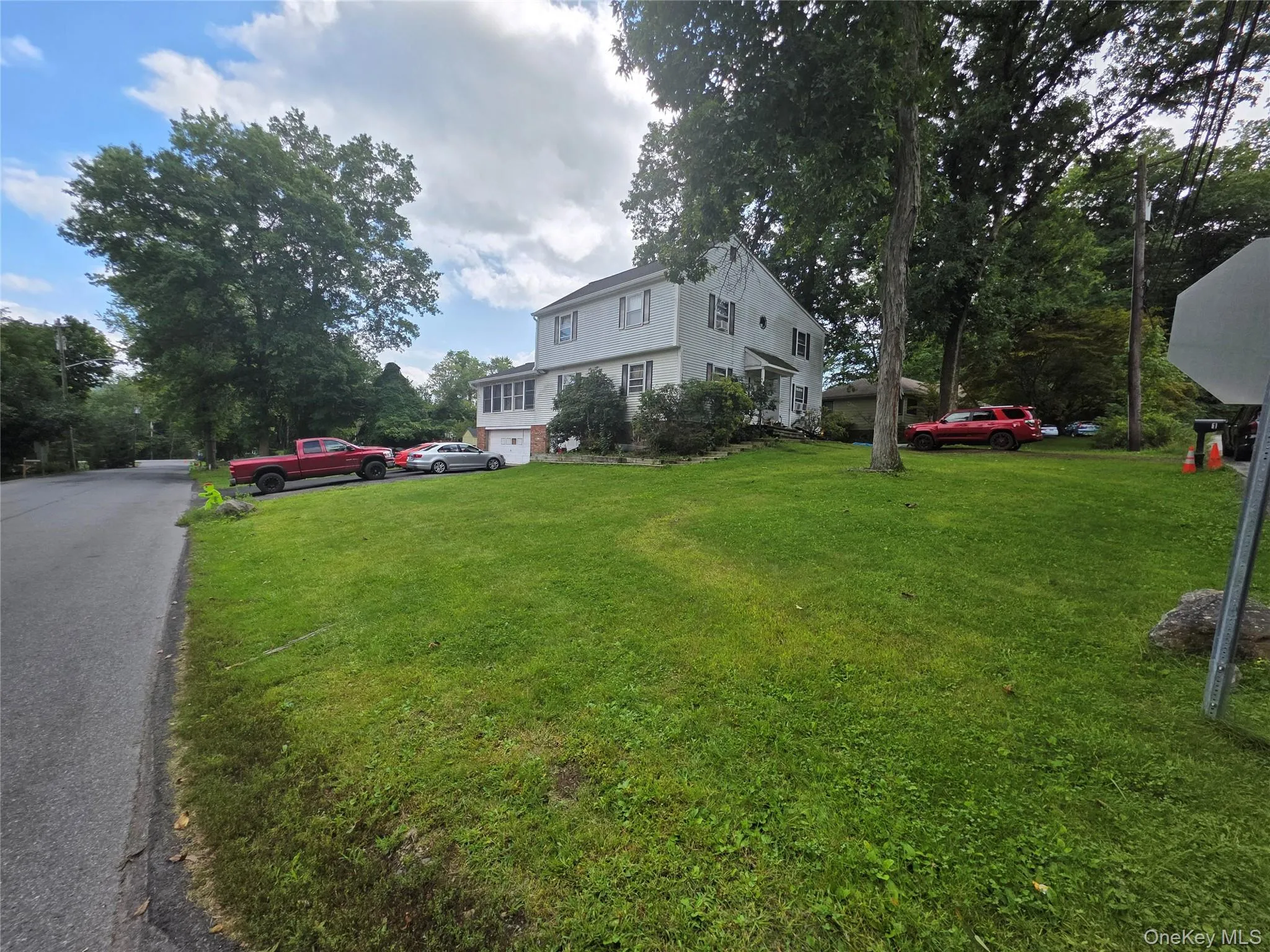 1 Dogwood Drive, Woodbury, NY, 4 Bedrooms Bedrooms, 8 Rooms Rooms,2 BathroomsBathrooms,Residential,For Rent,Dogwood,0,1063434 1 Dogwood Drive, Woodbury, NY, 4 Bedrooms Bedrooms, 8 Rooms Rooms,2 BathroomsBathrooms,Residential,For Rent,Dogwood,0,1063434