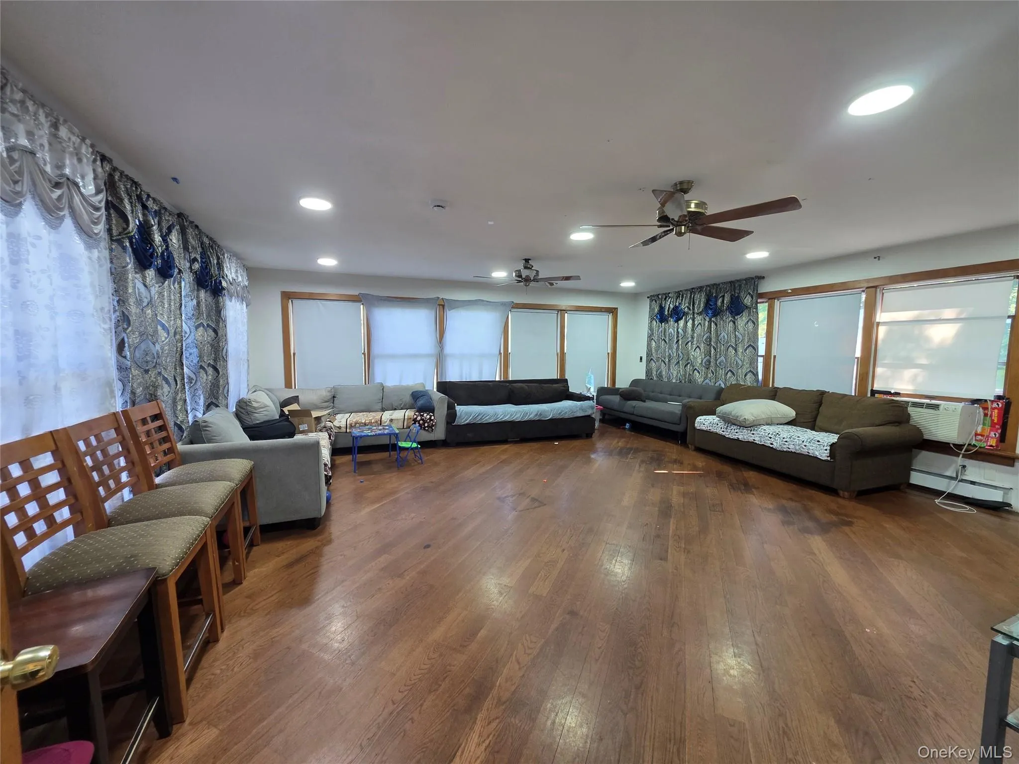 1 Dogwood Drive, Woodbury, NY, 4 Bedrooms Bedrooms, 8 Rooms Rooms,2 BathroomsBathrooms,Residential,For Rent,Dogwood,0,1063434 1 Dogwood Drive, Woodbury, NY, 4 Bedrooms Bedrooms, 8 Rooms Rooms,2 BathroomsBathrooms,Residential,For Rent,Dogwood,0,1063434