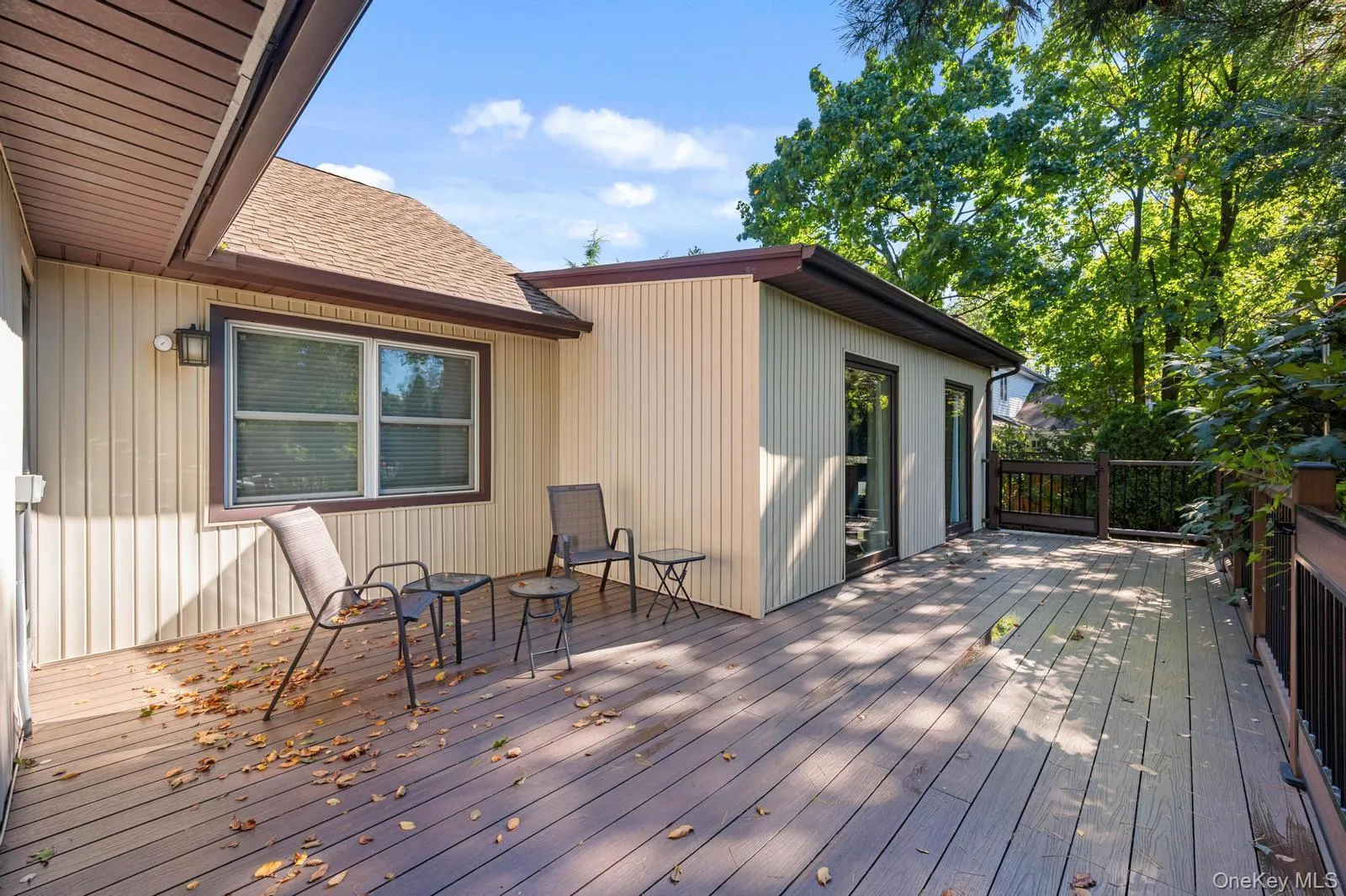 8 Rivers Drive, North Hempstead, NY, 5 Bedrooms Bedrooms, 10 Rooms Rooms,3 BathroomsBathrooms,Residential,For Rent,Rivers,0,1063435 8 Rivers Drive, North Hempstead, NY, 5 Bedrooms Bedrooms, 10 Rooms Rooms,3 BathroomsBathrooms,Residential,For Rent,Rivers,0,1063435