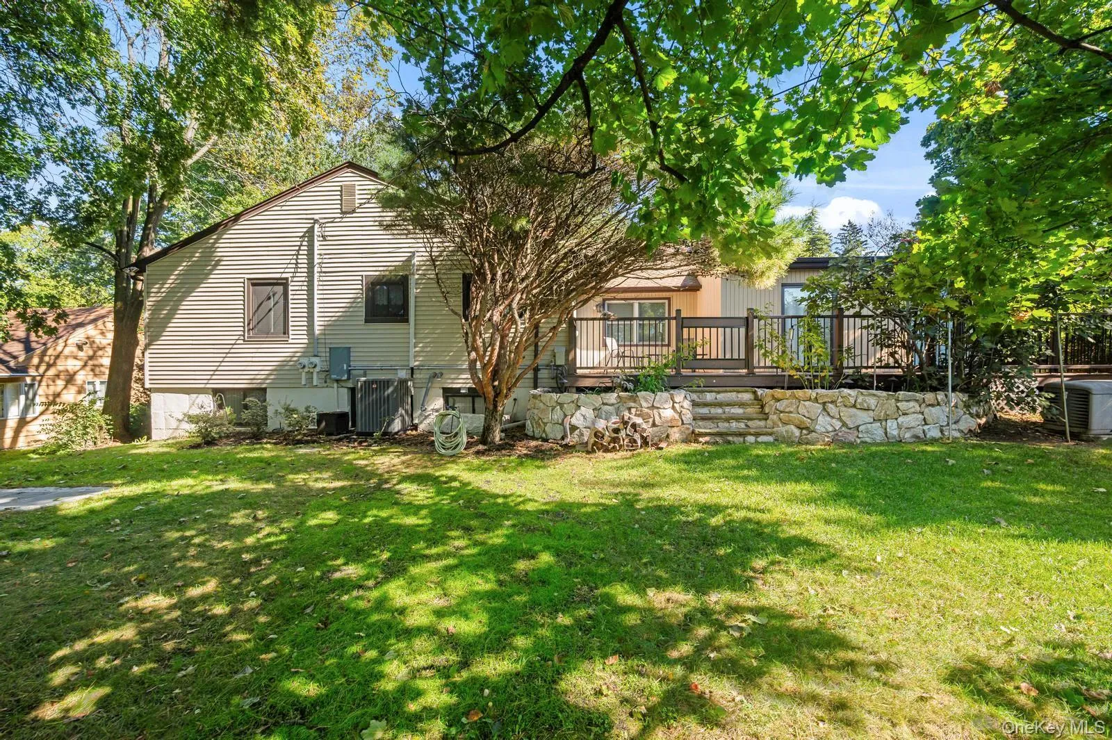 8 Rivers Drive, North Hempstead, NY, 5 Bedrooms Bedrooms, 10 Rooms Rooms,3 BathroomsBathrooms,Residential,For Rent,Rivers,0,1063435 8 Rivers Drive, North Hempstead, NY, 5 Bedrooms Bedrooms, 10 Rooms Rooms,3 BathroomsBathrooms,Residential,For Rent,Rivers,0,1063435