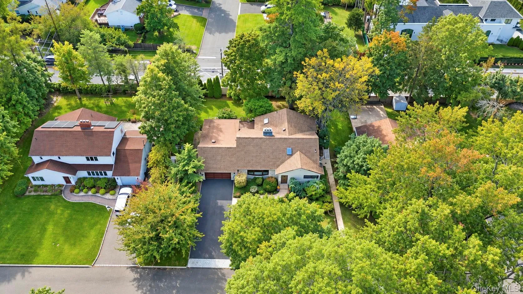 8 Rivers Drive, North Hempstead, NY, 5 Bedrooms Bedrooms, 10 Rooms Rooms,3 BathroomsBathrooms,Residential,For Rent,Rivers,0,1063435 8 Rivers Drive, North Hempstead, NY, 5 Bedrooms Bedrooms, 10 Rooms Rooms,3 BathroomsBathrooms,Residential,For Rent,Rivers,0,1063435