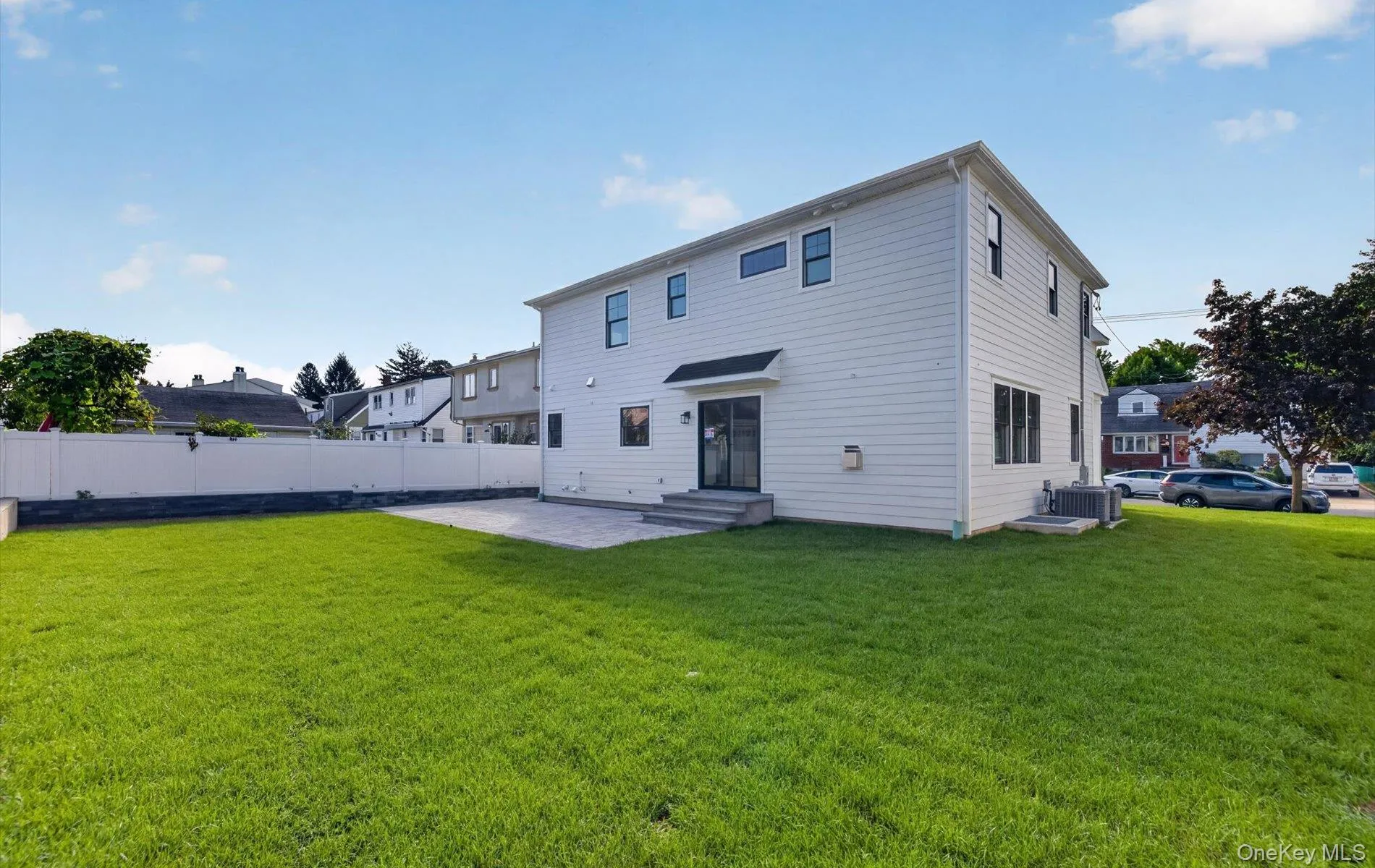 170 San Juan Avenue, North Hempstead, NY, 4 Bedrooms Bedrooms, 10 Rooms Rooms,5 BathroomsBathrooms,Residential,For Rent,San Juan,0,1063436 170 San Juan Avenue, North Hempstead, NY, 4 Bedrooms Bedrooms, 10 Rooms Rooms,5 BathroomsBathrooms,Residential,For Rent,San Juan,0,1063436