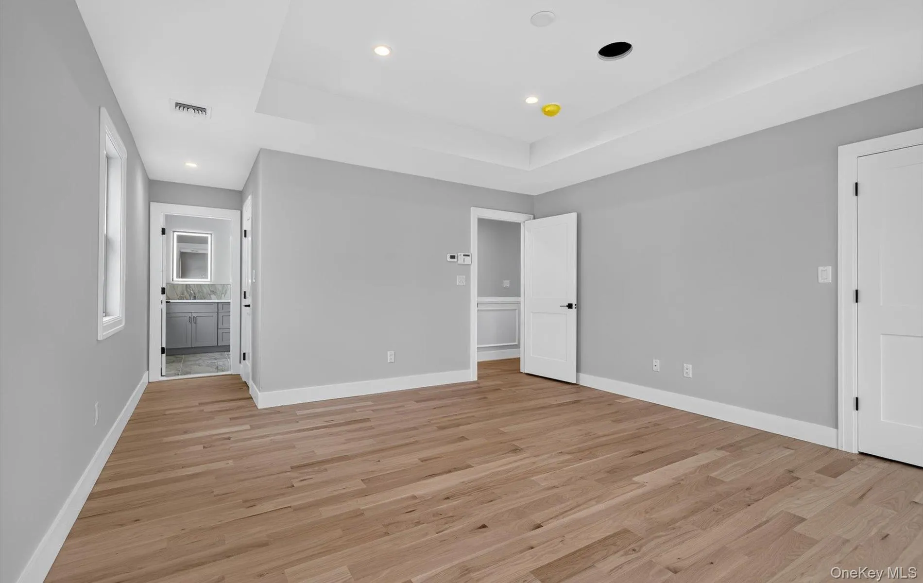 170 San Juan Avenue, North Hempstead, NY, 4 Bedrooms Bedrooms, 10 Rooms Rooms,5 BathroomsBathrooms,Residential,For Rent,San Juan,0,1063436 170 San Juan Avenue, North Hempstead, NY, 4 Bedrooms Bedrooms, 10 Rooms Rooms,5 BathroomsBathrooms,Residential,For Rent,San Juan,0,1063436