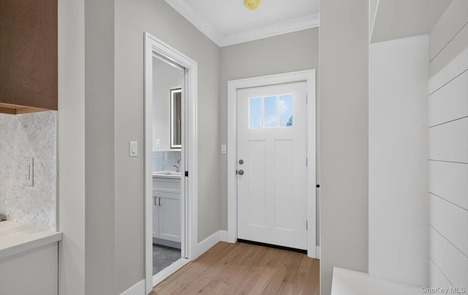 170 San Juan Avenue, North Hempstead, NY, 4 Bedrooms Bedrooms, 10 Rooms Rooms,5 BathroomsBathrooms,Residential,For Rent,San Juan,0,1063436 170 San Juan Avenue, North Hempstead, NY, 4 Bedrooms Bedrooms, 10 Rooms Rooms,5 BathroomsBathrooms,Residential,For Rent,San Juan,0,1063436