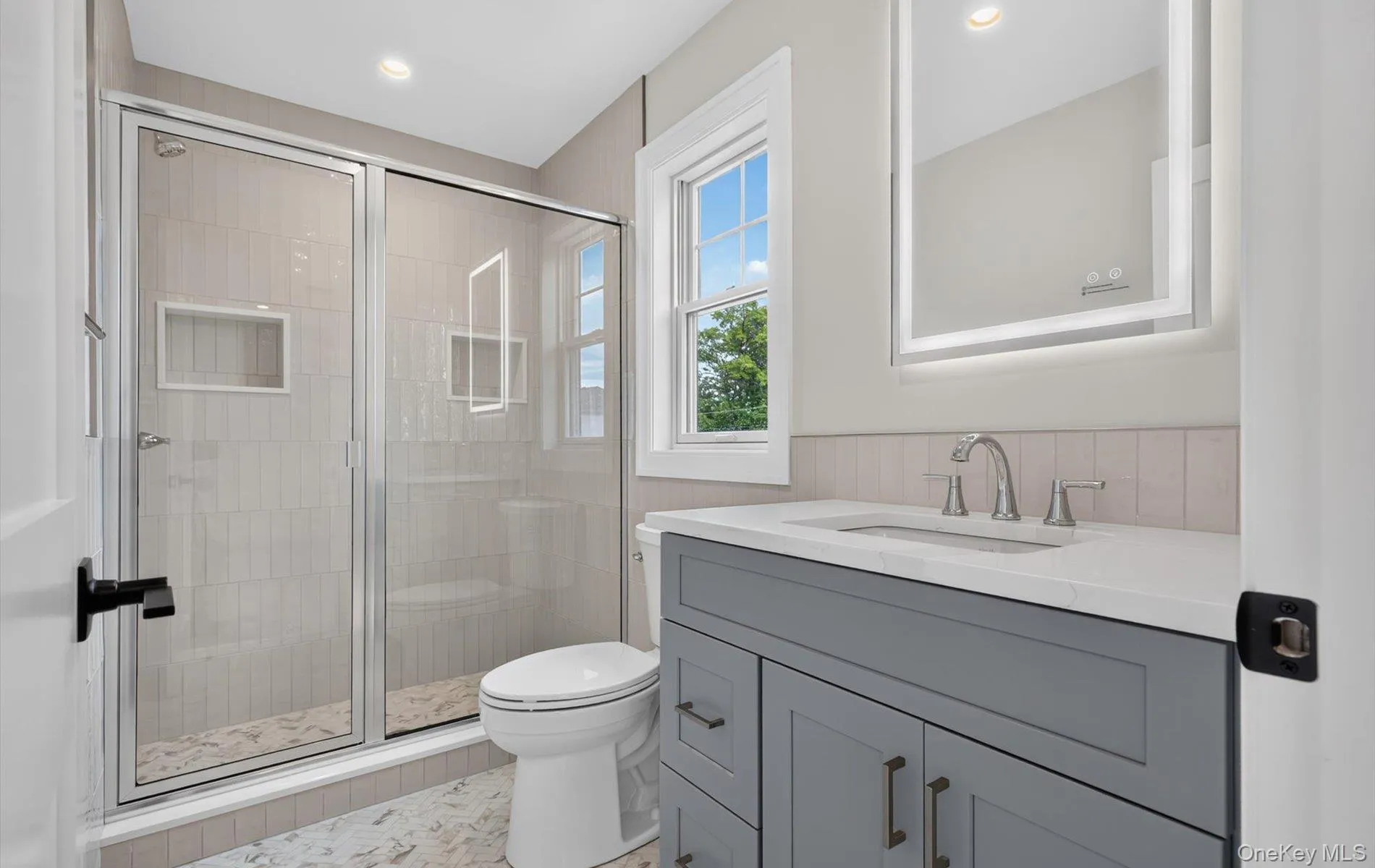 170 San Juan Avenue, North Hempstead, NY, 4 Bedrooms Bedrooms, 10 Rooms Rooms,5 BathroomsBathrooms,Residential,For Rent,San Juan,0,1063436 170 San Juan Avenue, North Hempstead, NY, 4 Bedrooms Bedrooms, 10 Rooms Rooms,5 BathroomsBathrooms,Residential,For Rent,San Juan,0,1063436
