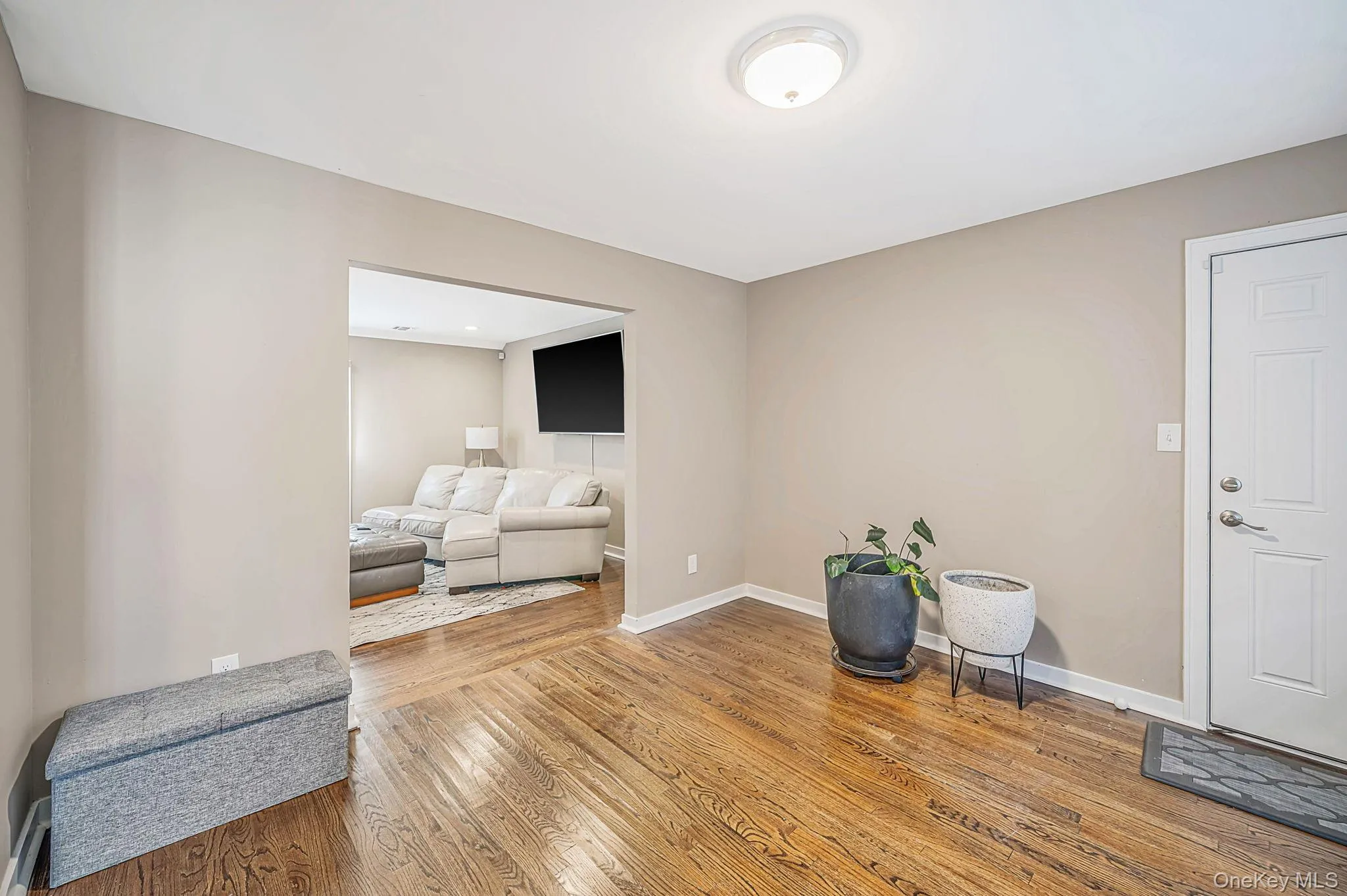 354 Seaford Avenue, Oyster Bay, NY, 4 Bedrooms Bedrooms, 7 Rooms Rooms,2 BathroomsBathrooms,Residential,For Rent,Seaford,0,1063438 354 Seaford Avenue, Oyster Bay, NY, 4 Bedrooms Bedrooms, 7 Rooms Rooms,2 BathroomsBathrooms,Residential,For Rent,Seaford,0,1063438