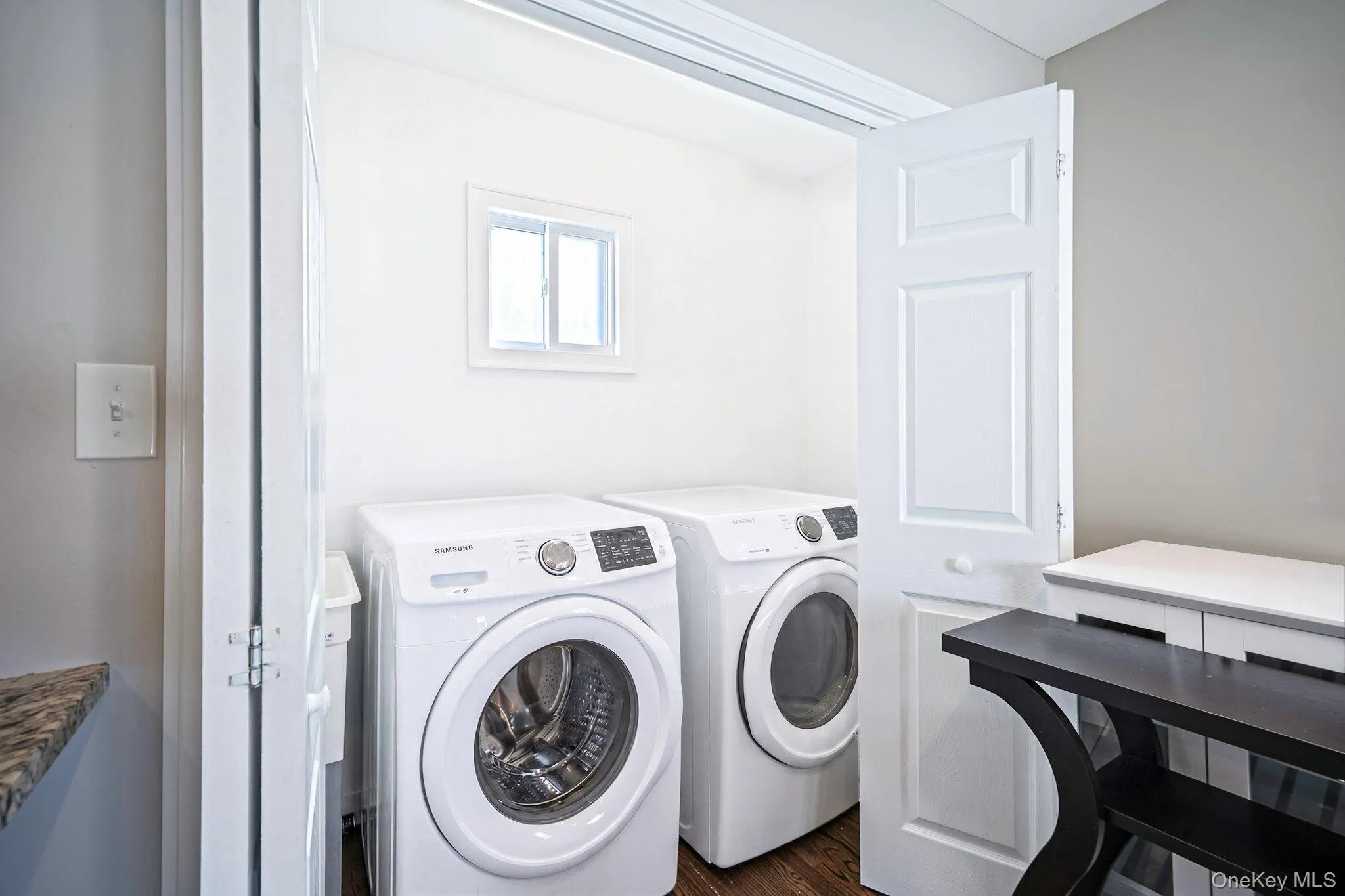 354 Seaford Avenue, Oyster Bay, NY, 4 Bedrooms Bedrooms, 7 Rooms Rooms,2 BathroomsBathrooms,Residential,For Rent,Seaford,0,1063438 354 Seaford Avenue, Oyster Bay, NY, 4 Bedrooms Bedrooms, 7 Rooms Rooms,2 BathroomsBathrooms,Residential,For Rent,Seaford,0,1063438