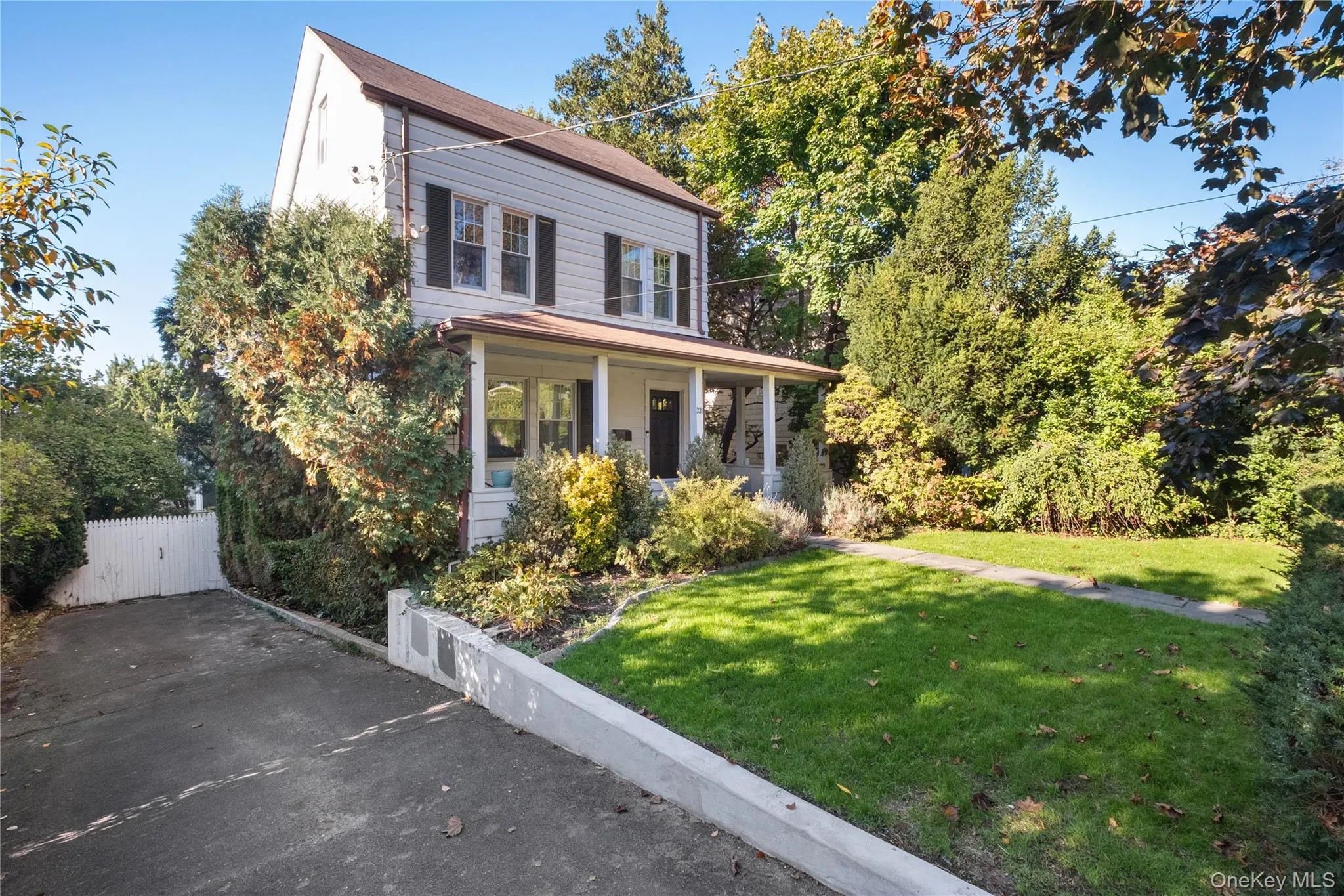 331 Stanley Avenue, Mamaroneck, NY, 3 Bedrooms Bedrooms, 8 Rooms Rooms,2 BathroomsBathrooms,Residential Lease,For Rent,Stanley,0,1063442 331 Stanley Avenue, Mamaroneck, NY, 3 Bedrooms Bedrooms, 8 Rooms Rooms,2 BathroomsBathrooms,Residential Lease,For Rent,Stanley,0,1063442