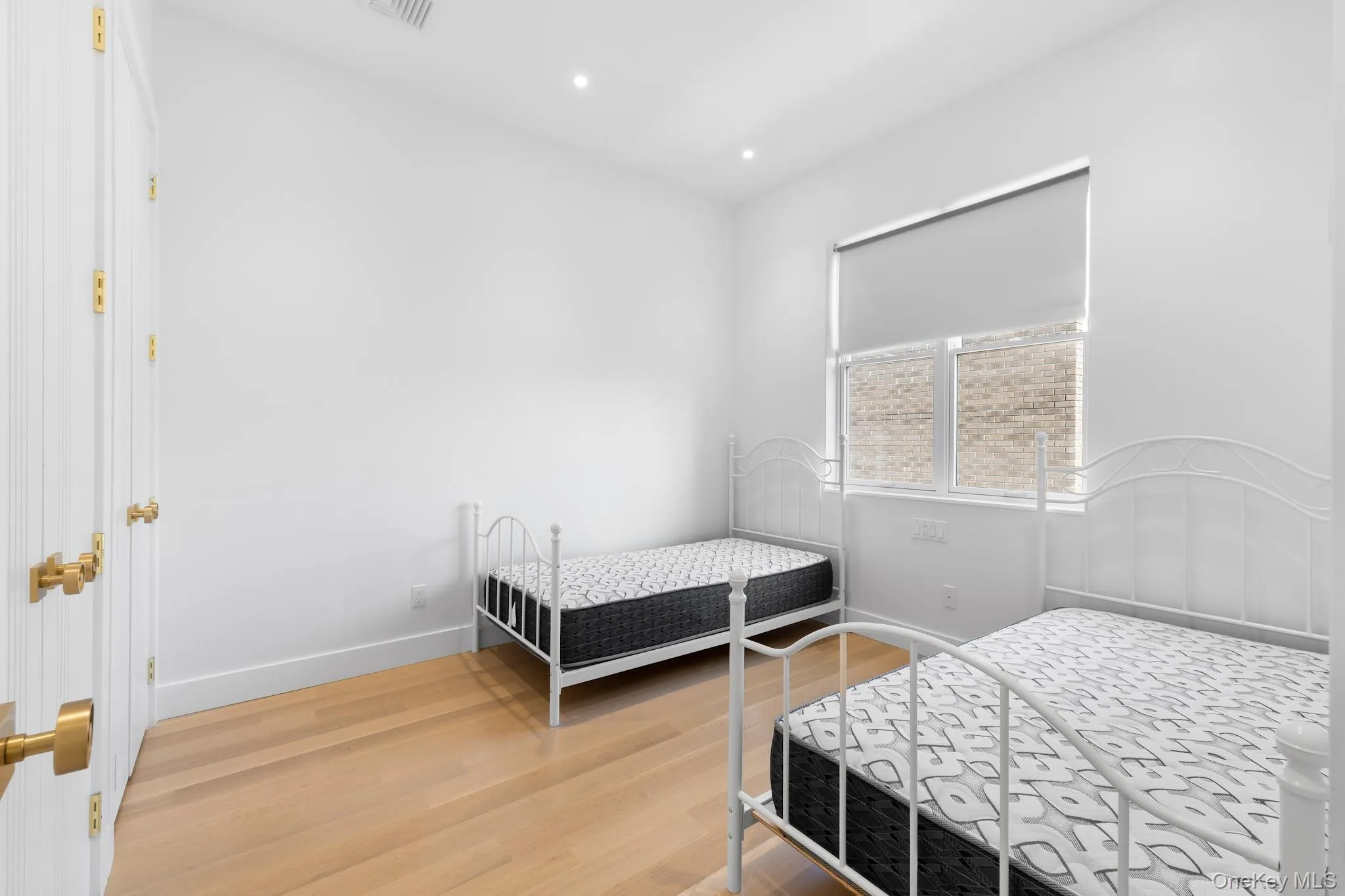207 Lee Avenue, New York, NY, 5 Bedrooms Bedrooms, 8 Rooms Rooms,3 BathroomsBathrooms,Residential,For Rent,Lee,0,1063446 207 Lee Avenue, New York, NY, 5 Bedrooms Bedrooms, 8 Rooms Rooms,3 BathroomsBathrooms,Residential,For Rent,Lee,0,1063446