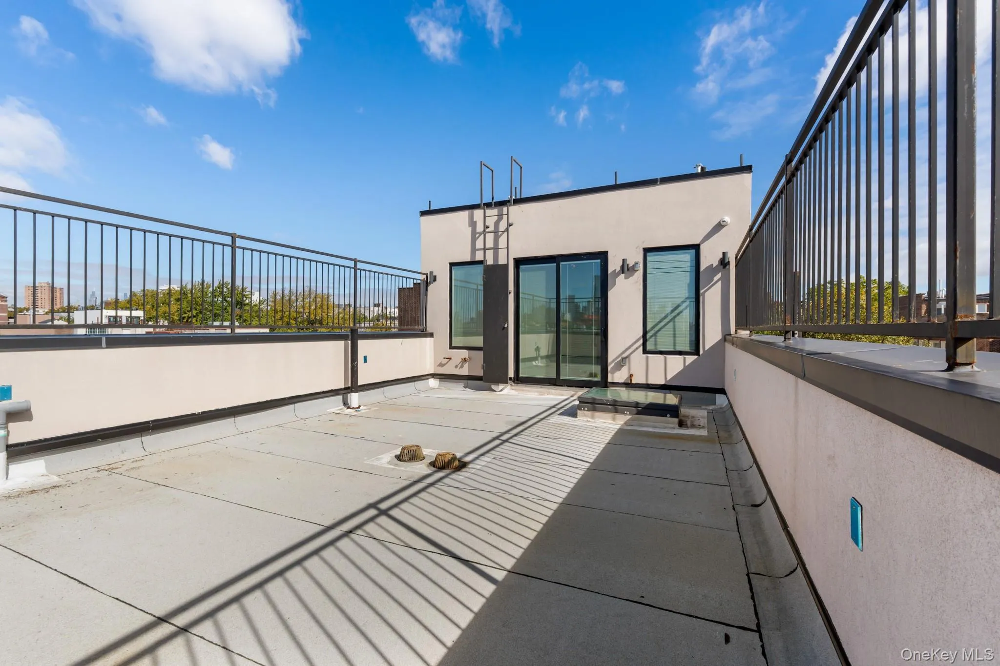 207 Lee Avenue, New York, NY, 5 Bedrooms Bedrooms, 8 Rooms Rooms,3 BathroomsBathrooms,Residential,For Rent,Lee,0,1063446 207 Lee Avenue, New York, NY, 5 Bedrooms Bedrooms, 8 Rooms Rooms,3 BathroomsBathrooms,Residential,For Rent,Lee,0,1063446