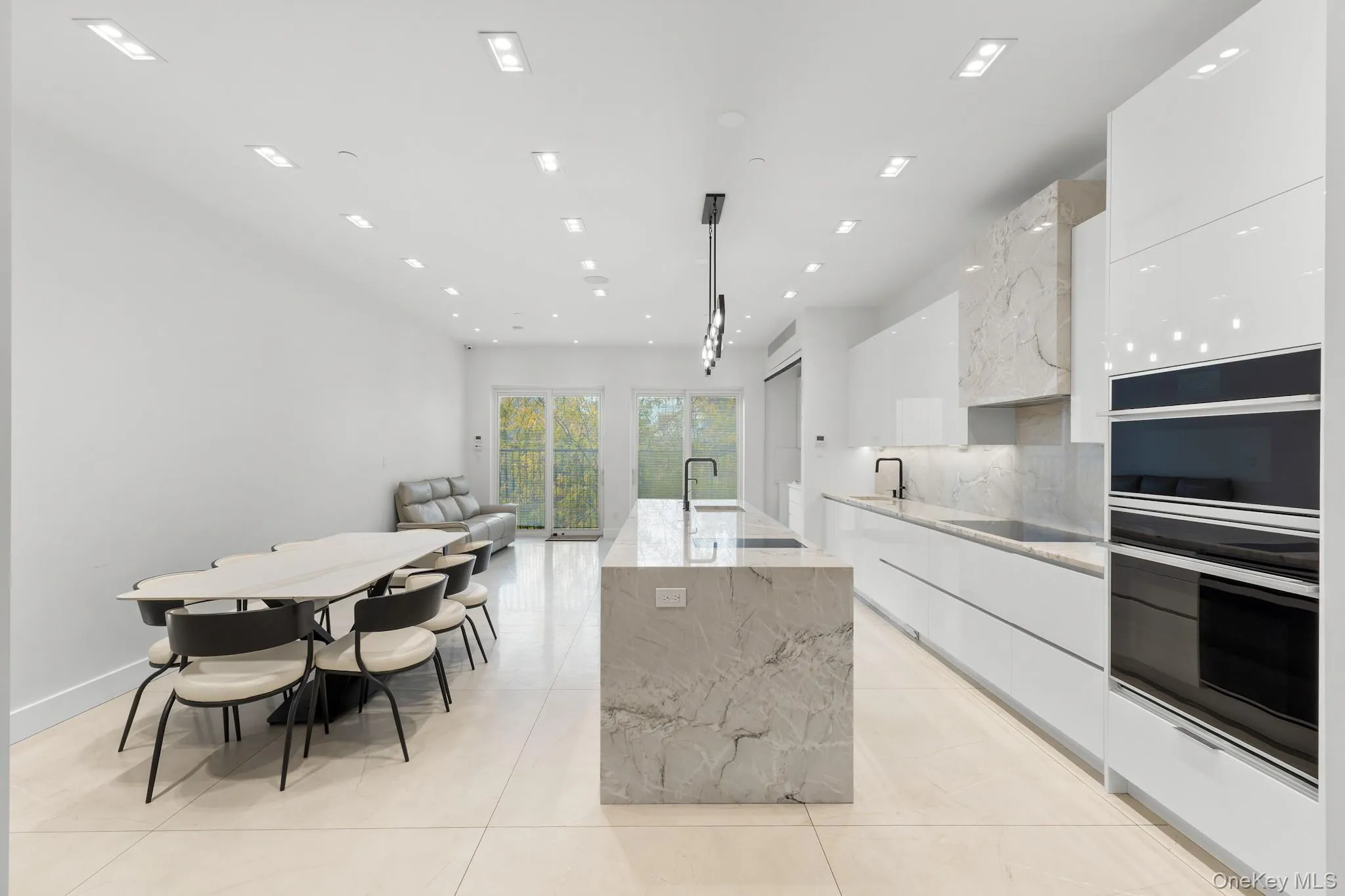 207 Lee Avenue, New York, NY, 5 Bedrooms Bedrooms, 8 Rooms Rooms,3 BathroomsBathrooms,Residential,For Rent,Lee,0,1063446 207 Lee Avenue, New York, NY, 5 Bedrooms Bedrooms, 8 Rooms Rooms,3 BathroomsBathrooms,Residential,For Rent,Lee,0,1063446