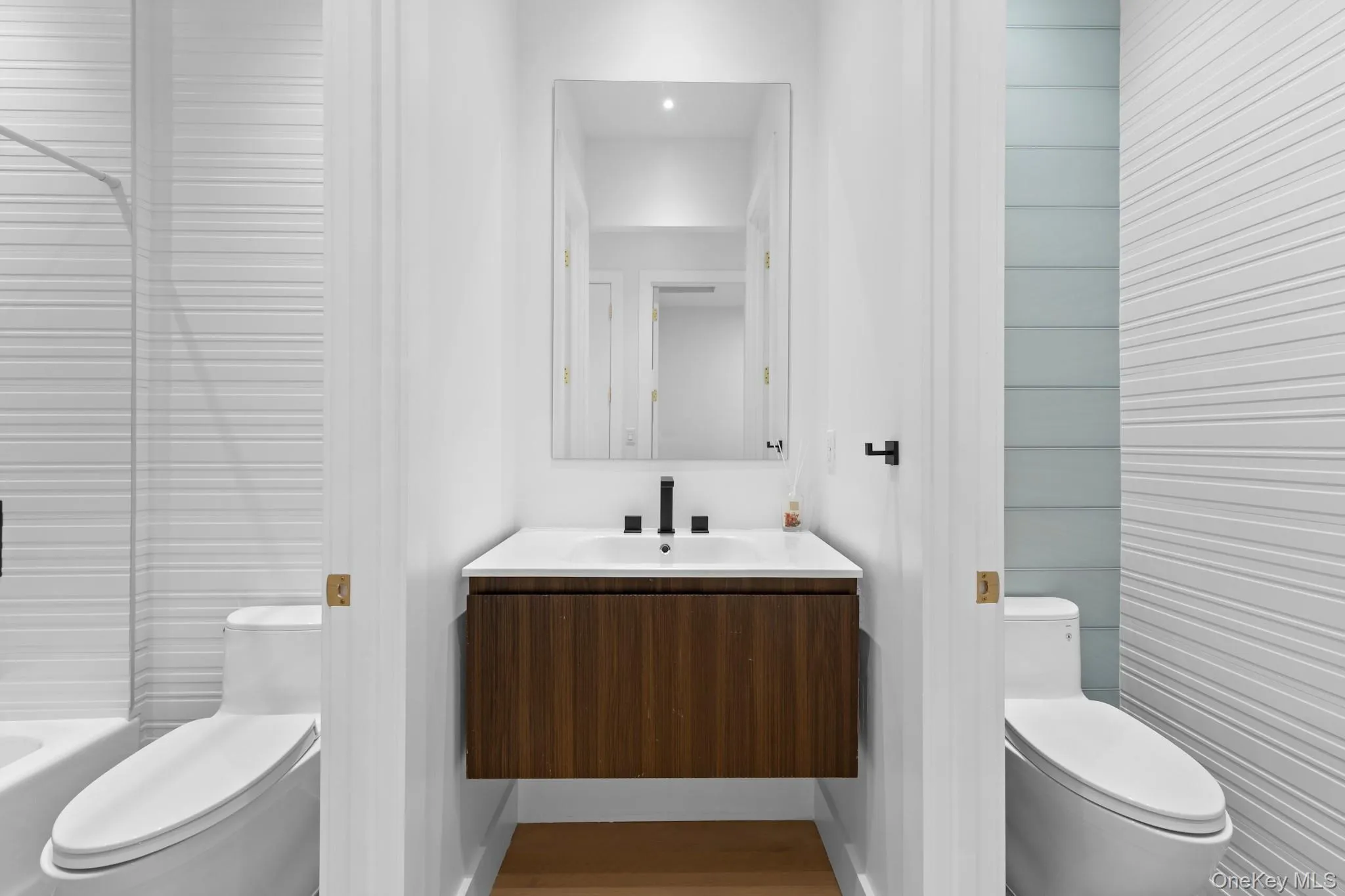 207 Lee Avenue, New York, NY, 5 Bedrooms Bedrooms, 8 Rooms Rooms,3 BathroomsBathrooms,Residential,For Rent,Lee,0,1063446 207 Lee Avenue, New York, NY, 5 Bedrooms Bedrooms, 8 Rooms Rooms,3 BathroomsBathrooms,Residential,For Rent,Lee,0,1063446