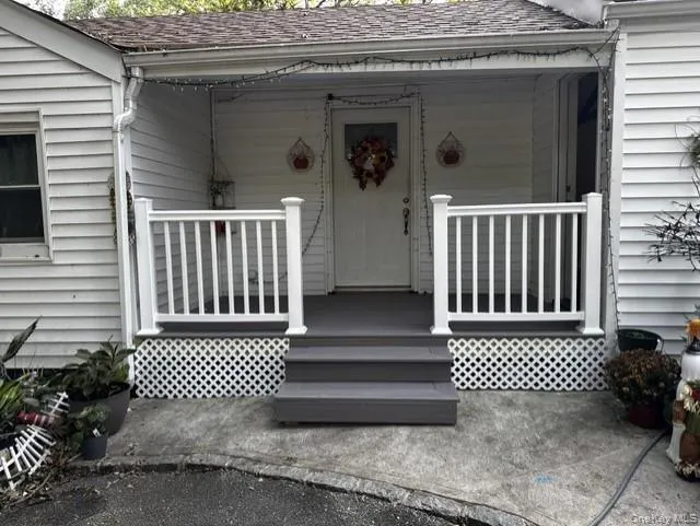 104 Lexington Avenue, Islip, NY, 5 Bedrooms Bedrooms, 9 Rooms Rooms,2 BathroomsBathrooms,Residential,For Rent,Lexington,0,1063452 104 Lexington Avenue, Islip, NY, 5 Bedrooms Bedrooms, 9 Rooms Rooms,2 BathroomsBathrooms,Residential,For Rent,Lexington,0,1063452