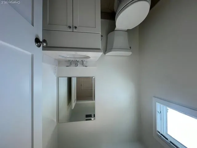 Powder Room Powder Room