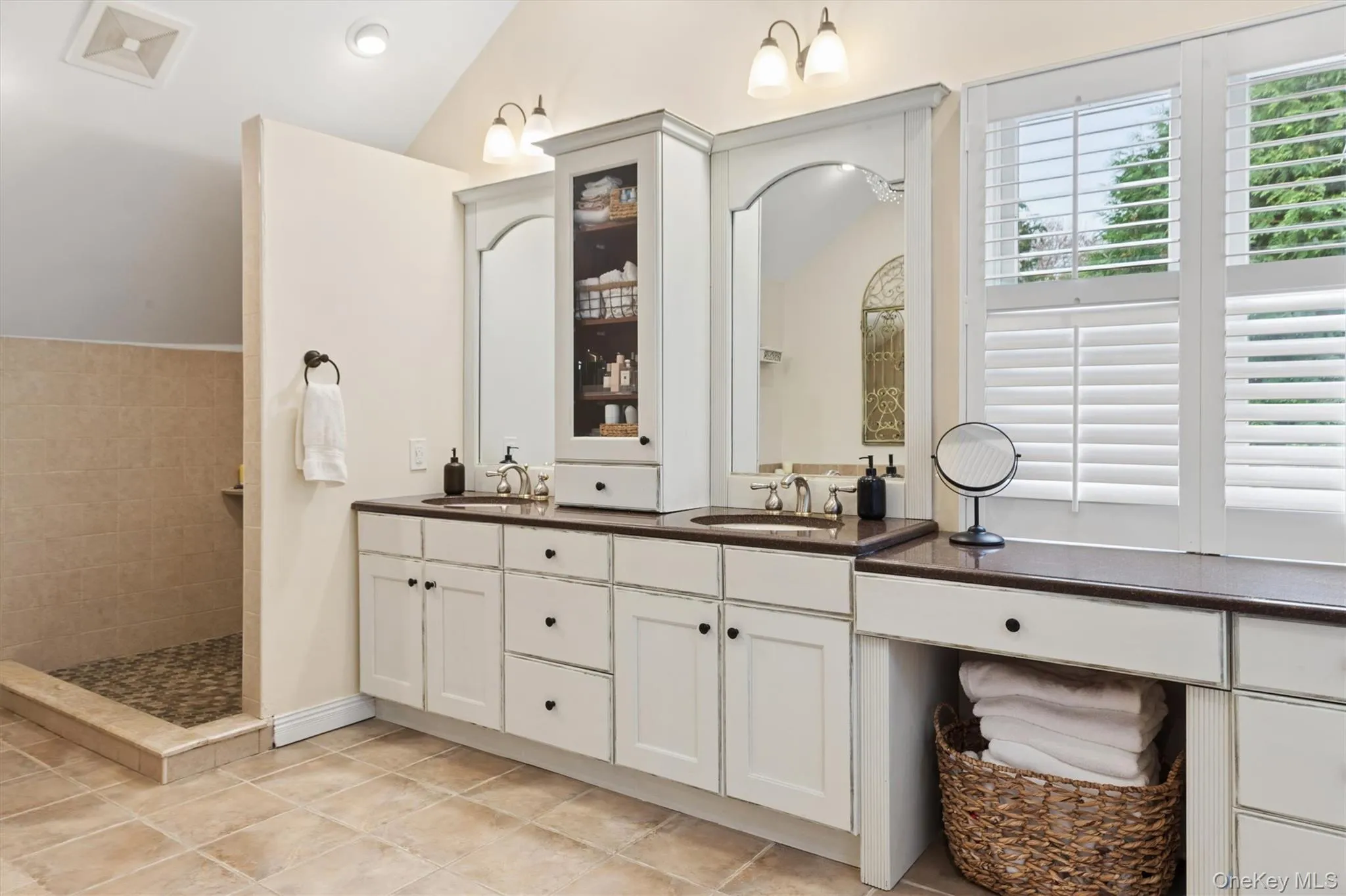 135 Shoreham Road, Oyster Bay, NY, 4 Bedrooms Bedrooms, 10 Rooms Rooms,2 BathroomsBathrooms,Residential,For Rent,Shoreham,0,1063461 135 Shoreham Road, Oyster Bay, NY, 4 Bedrooms Bedrooms, 10 Rooms Rooms,2 BathroomsBathrooms,Residential,For Rent,Shoreham,0,1063461