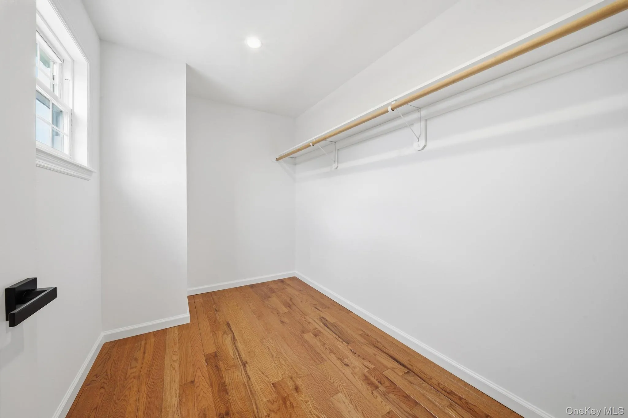 403 Bayview Avenue, Hempstead, NY, 4 Bedrooms Bedrooms, 8 Rooms Rooms,3 BathroomsBathrooms,Residential,For Rent,Bayview,0,1063463 403 Bayview Avenue, Hempstead, NY, 4 Bedrooms Bedrooms, 8 Rooms Rooms,3 BathroomsBathrooms,Residential,For Rent,Bayview,0,1063463