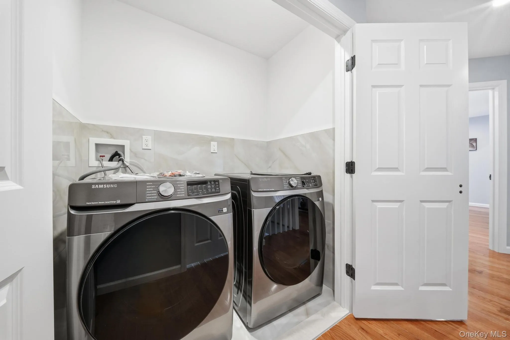 403 Bayview Avenue, Hempstead, NY, 4 Bedrooms Bedrooms, 8 Rooms Rooms,3 BathroomsBathrooms,Residential,For Rent,Bayview,0,1063463 403 Bayview Avenue, Hempstead, NY, 4 Bedrooms Bedrooms, 8 Rooms Rooms,3 BathroomsBathrooms,Residential,For Rent,Bayview,0,1063463