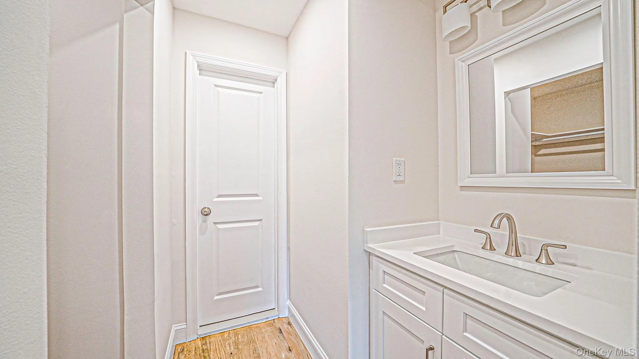 8 Adams Court, Oyster Bay, NY, 3 Bedrooms Bedrooms, 7 Rooms Rooms,3 BathroomsBathrooms,Residential,For Rent,Adams,0,1063470 8 Adams Court, Oyster Bay, NY, 3 Bedrooms Bedrooms, 7 Rooms Rooms,3 BathroomsBathrooms,Residential,For Rent,Adams,0,1063470