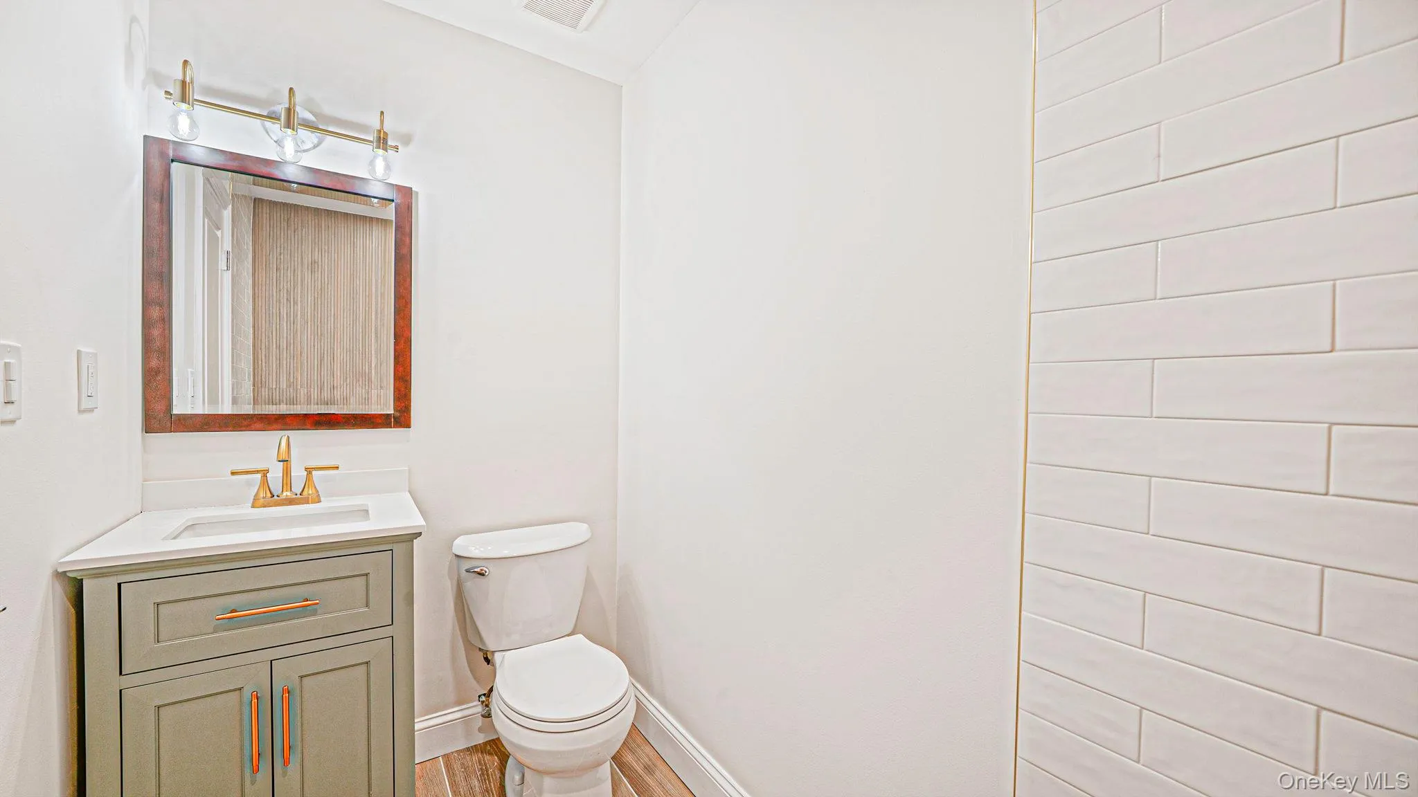 8 Adams Court, Oyster Bay, NY, 3 Bedrooms Bedrooms, 7 Rooms Rooms,3 BathroomsBathrooms,Residential,For Rent,Adams,0,1063470 8 Adams Court, Oyster Bay, NY, 3 Bedrooms Bedrooms, 7 Rooms Rooms,3 BathroomsBathrooms,Residential,For Rent,Adams,0,1063470