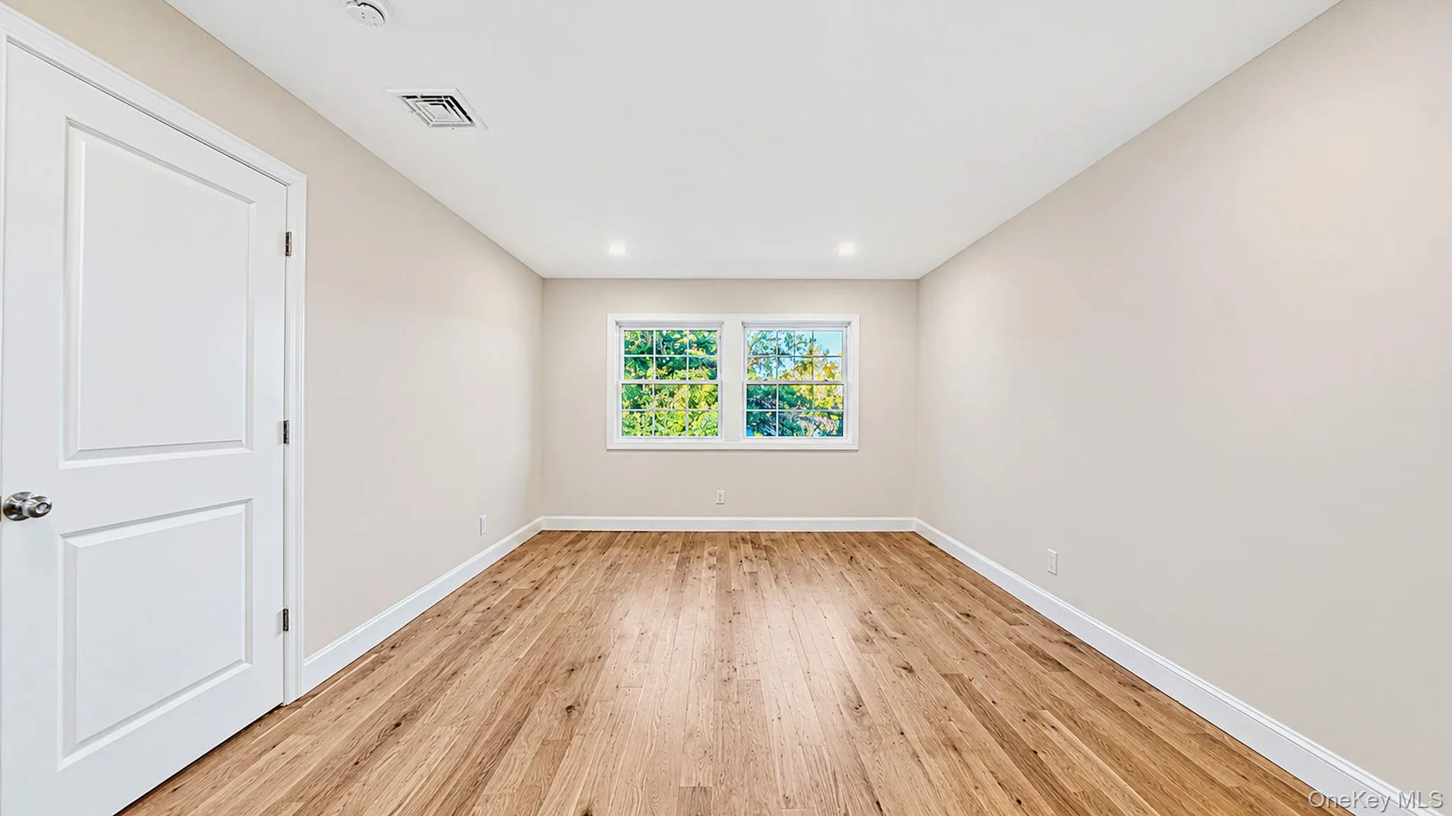 8 Adams Court, Oyster Bay, NY, 3 Bedrooms Bedrooms, 7 Rooms Rooms,3 BathroomsBathrooms,Residential,For Rent,Adams,0,1063470 8 Adams Court, Oyster Bay, NY, 3 Bedrooms Bedrooms, 7 Rooms Rooms,3 BathroomsBathrooms,Residential,For Rent,Adams,0,1063470