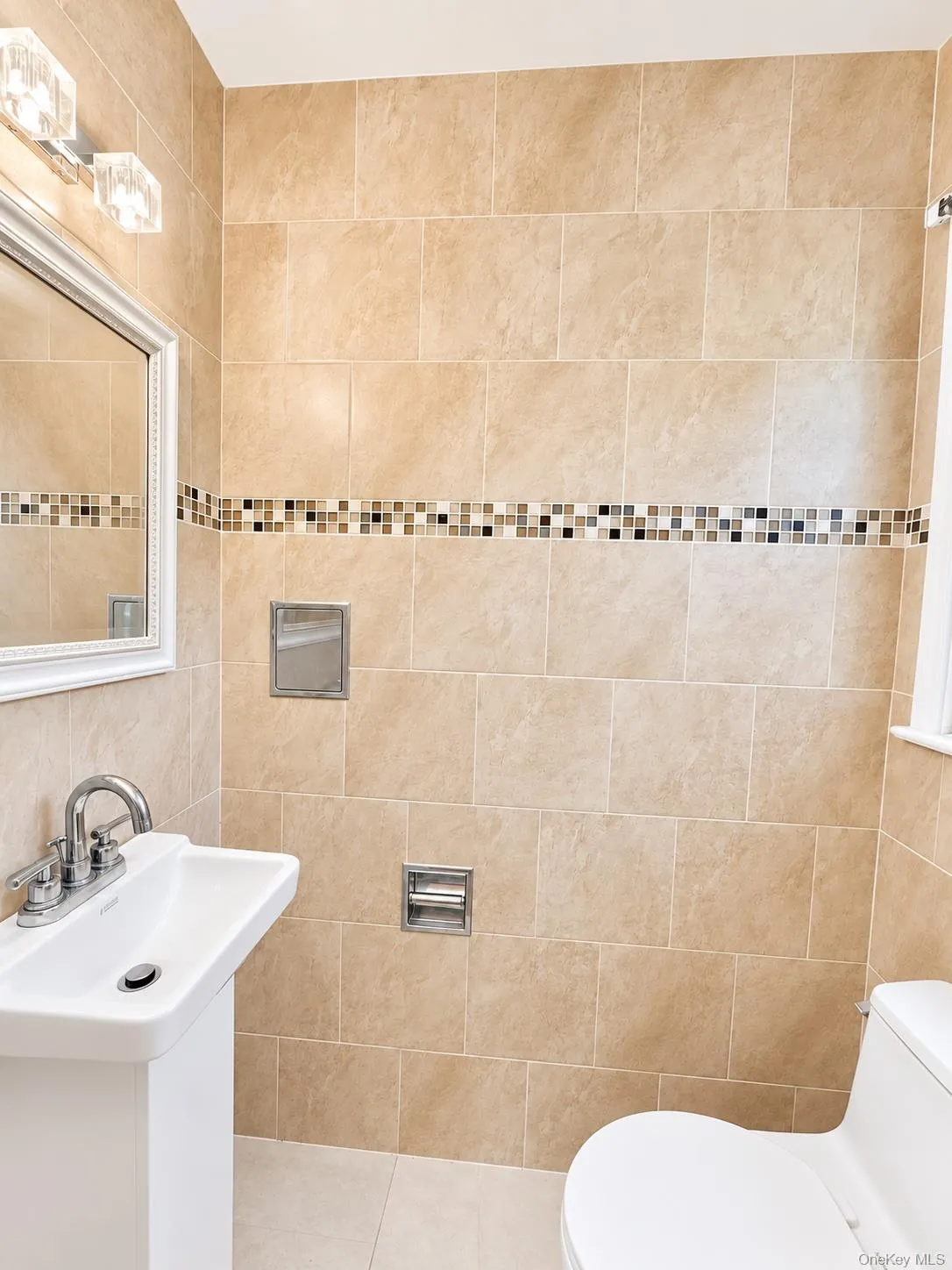 5708 260th Street, New York, NY, 3 Bedrooms Bedrooms, 6 Rooms Rooms,3 BathroomsBathrooms,Residential Lease,For Rent,260th,0,1063473 5708 260th Street, New York, NY, 3 Bedrooms Bedrooms, 6 Rooms Rooms,3 BathroomsBathrooms,Residential Lease,For Rent,260th,0,1063473