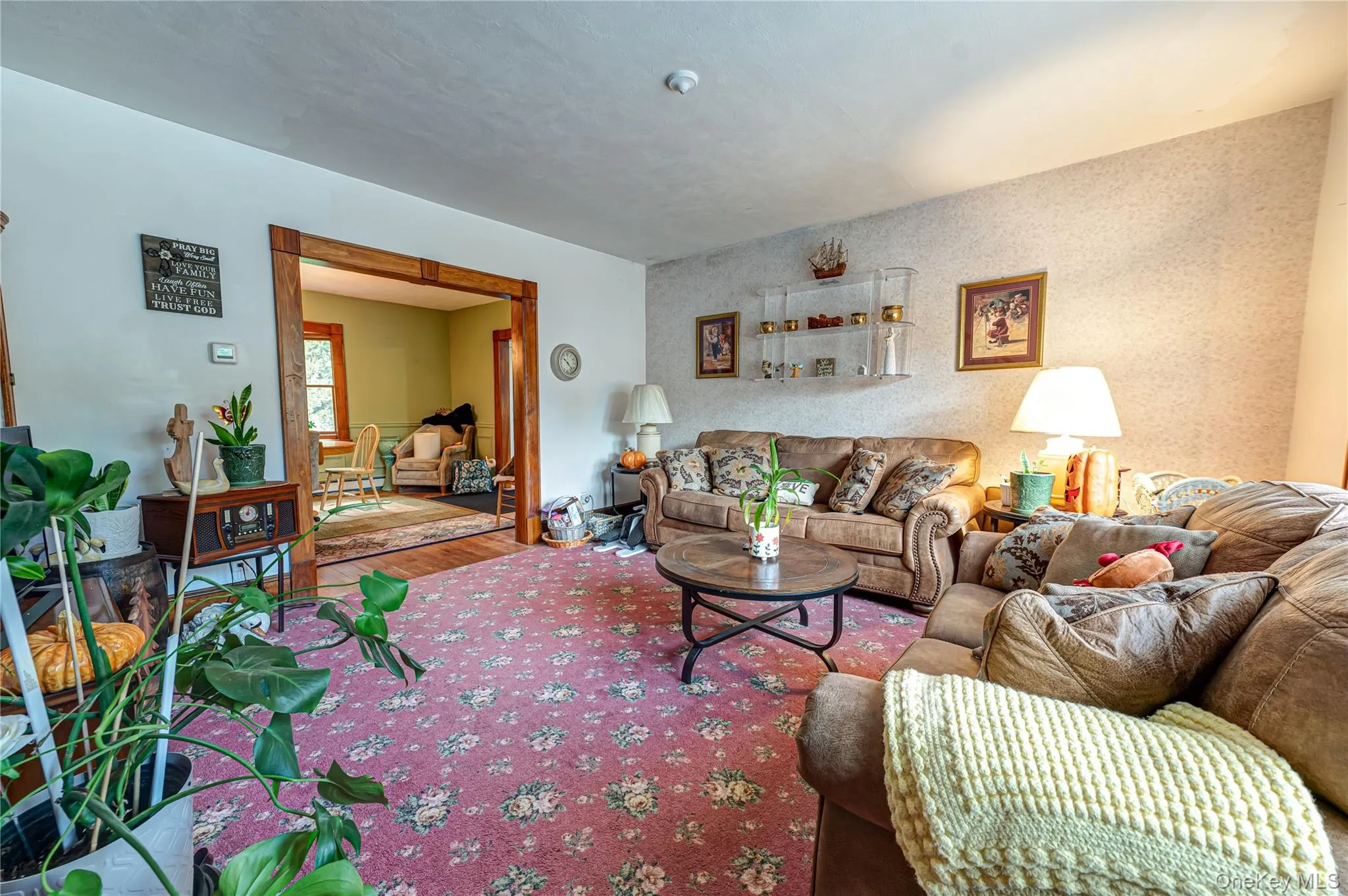 328 Pulaski Road, Smithtown, NY, 3 Bedrooms Bedrooms, 7 Rooms Rooms,1 BathroomBathrooms,Residential,For Rent,Pulaski,0,1063474 328 Pulaski Road, Smithtown, NY, 3 Bedrooms Bedrooms, 7 Rooms Rooms,1 BathroomBathrooms,Residential,For Rent,Pulaski,0,1063474