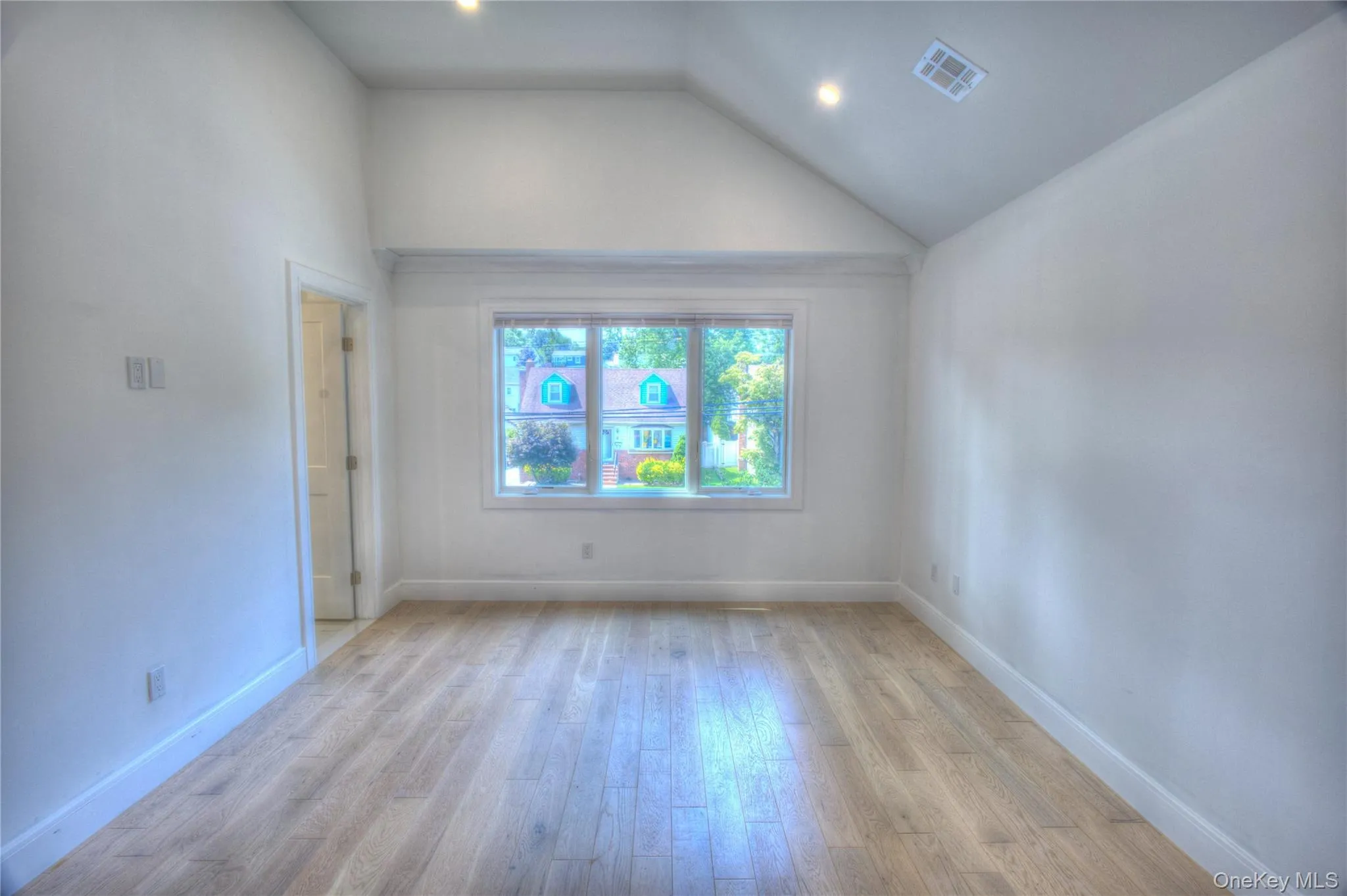 56 Kirkwood Road Road, North Hempstead, NY , With , 3 Bedroom , and , 6 Room , 3 Bathroom , For , Residential Lease , For Rent , 1063476 , MLSID,1063476 56 Kirkwood Road Road, North Hempstead, NY , With , 3 Bedroom , and , 6 Room , 3 Bathroom , For , Residential Lease , For Rent , 1063476 , MLSID,1063476