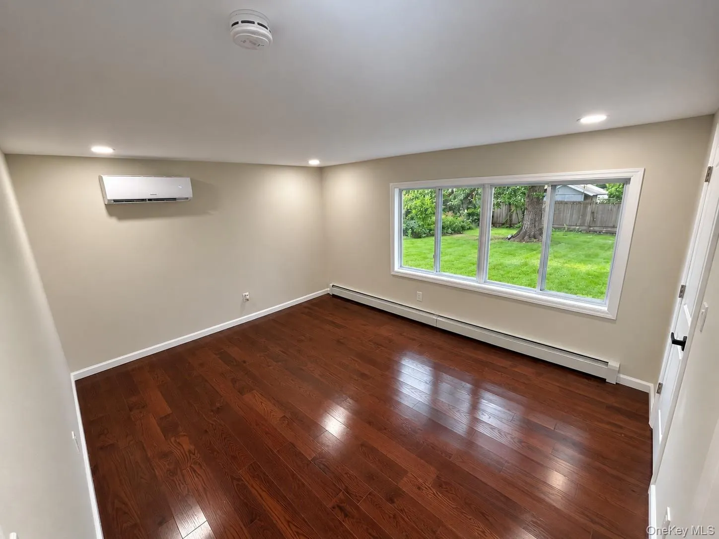 9 Balsam Drive, Brookhaven, NY, 3 Bedrooms Bedrooms, 5 Rooms Rooms,1 BathroomBathrooms,Residential,For Rent,Balsam,0,1063487 9 Balsam Drive, Brookhaven, NY, 3 Bedrooms Bedrooms, 5 Rooms Rooms,1 BathroomBathrooms,Residential,For Rent,Balsam,0,1063487
