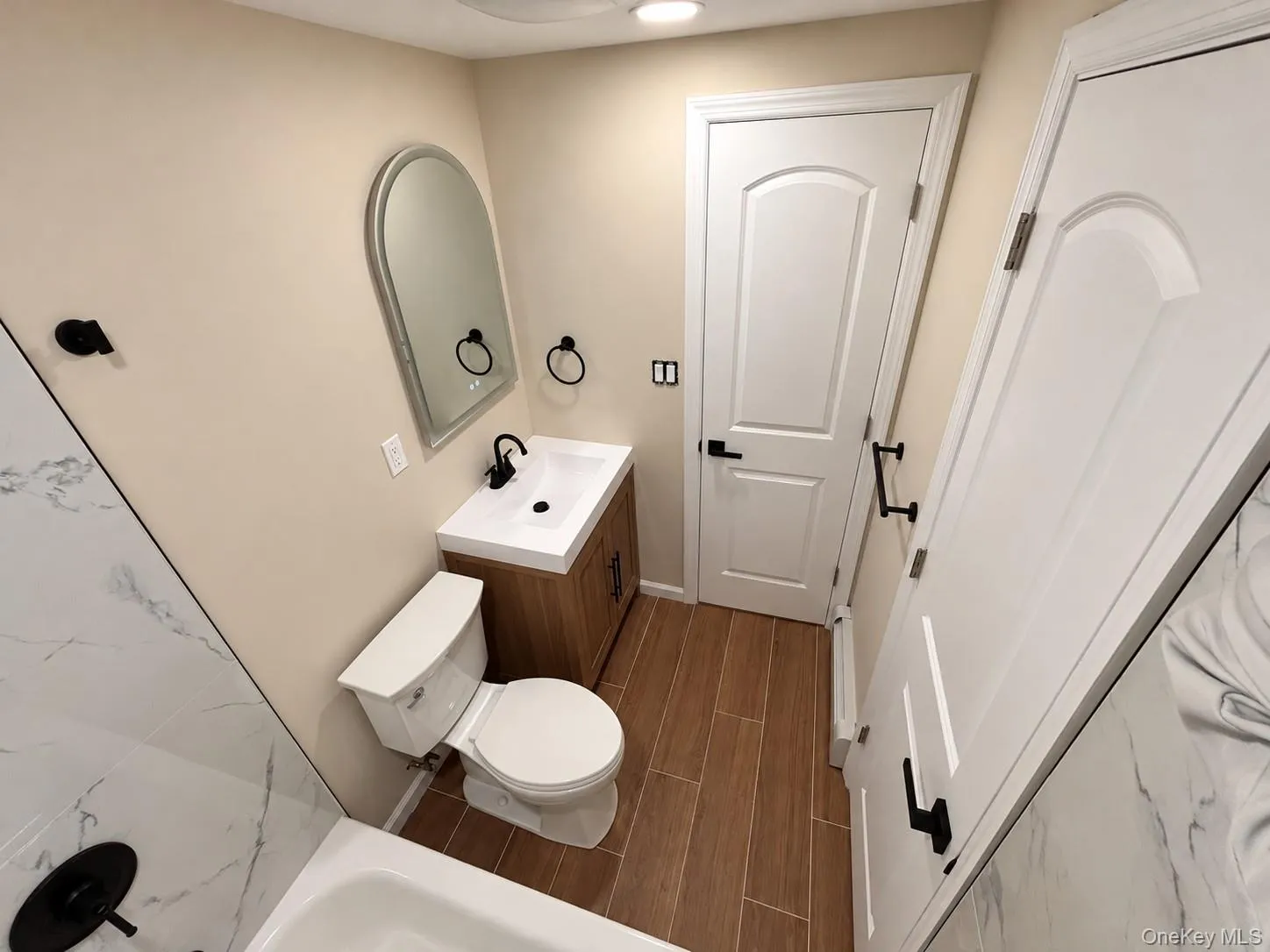 9 Balsam Drive, Brookhaven, NY, 3 Bedrooms Bedrooms, 5 Rooms Rooms,1 BathroomBathrooms,Residential,For Rent,Balsam,0,1063487 9 Balsam Drive, Brookhaven, NY, 3 Bedrooms Bedrooms, 5 Rooms Rooms,1 BathroomBathrooms,Residential,For Rent,Balsam,0,1063487