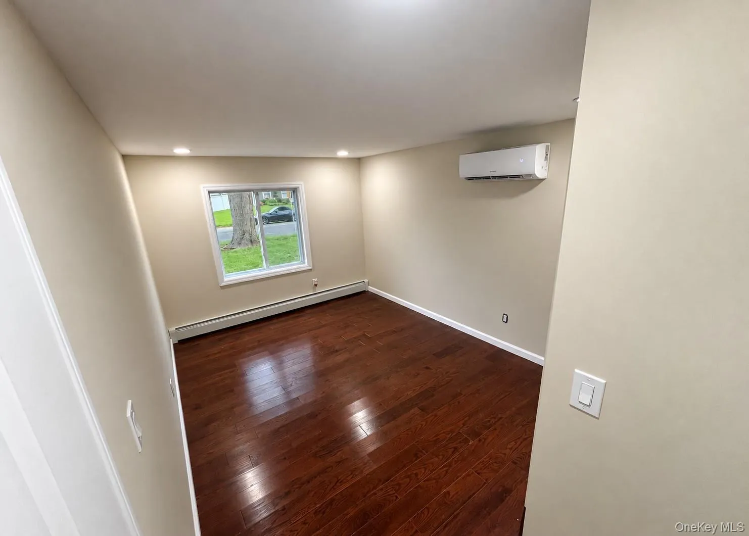 9 Balsam Drive, Brookhaven, NY, 3 Bedrooms Bedrooms, 5 Rooms Rooms,1 BathroomBathrooms,Residential,For Rent,Balsam,0,1063487 9 Balsam Drive, Brookhaven, NY, 3 Bedrooms Bedrooms, 5 Rooms Rooms,1 BathroomBathrooms,Residential,For Rent,Balsam,0,1063487