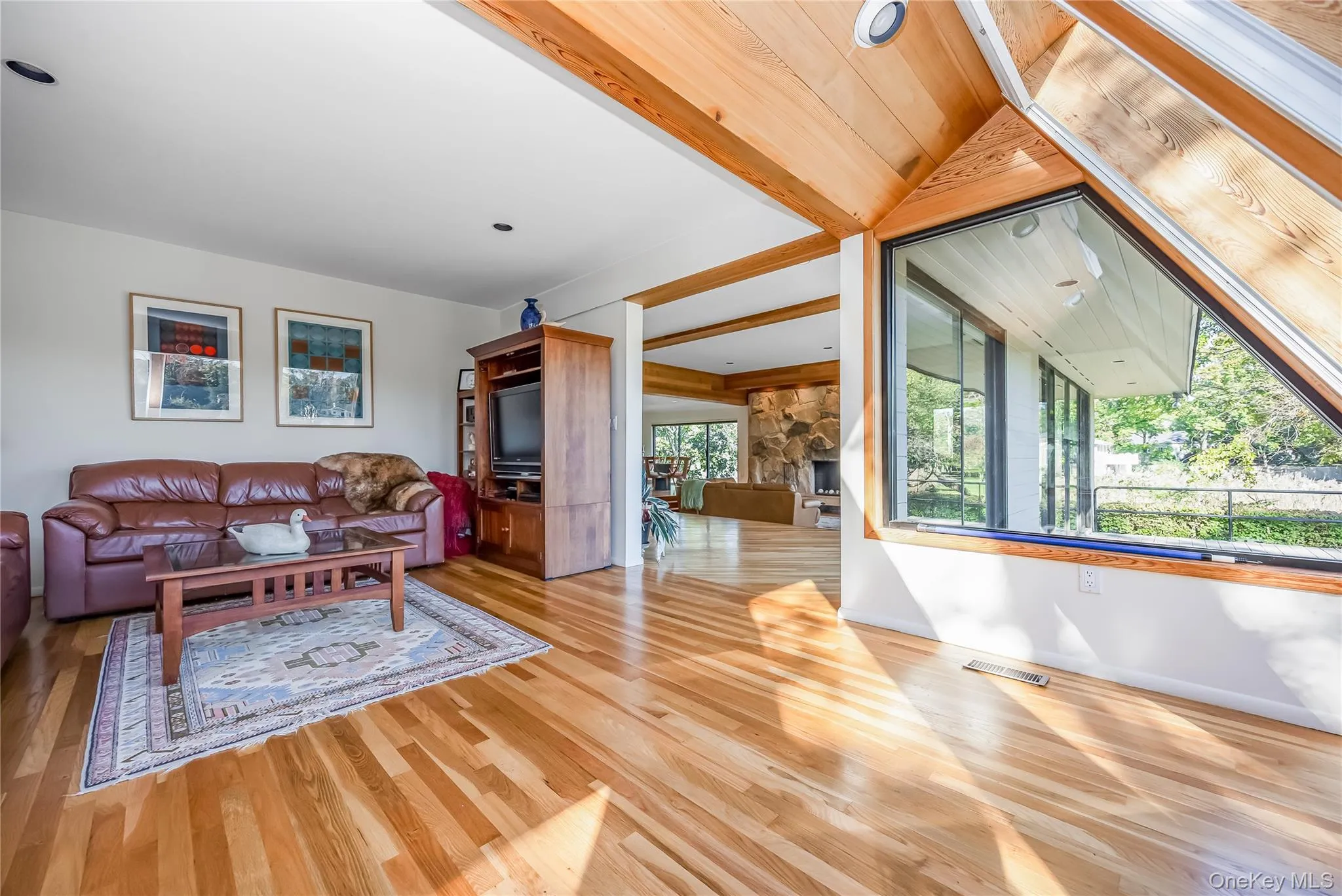 5 Kew Court, Huntington, NY, 3 Bedrooms Bedrooms, 14 Rooms Rooms,2 BathroomsBathrooms,Residential,For Rent,Kew,0,1063488 5 Kew Court, Huntington, NY, 3 Bedrooms Bedrooms, 14 Rooms Rooms,2 BathroomsBathrooms,Residential,For Rent,Kew,0,1063488