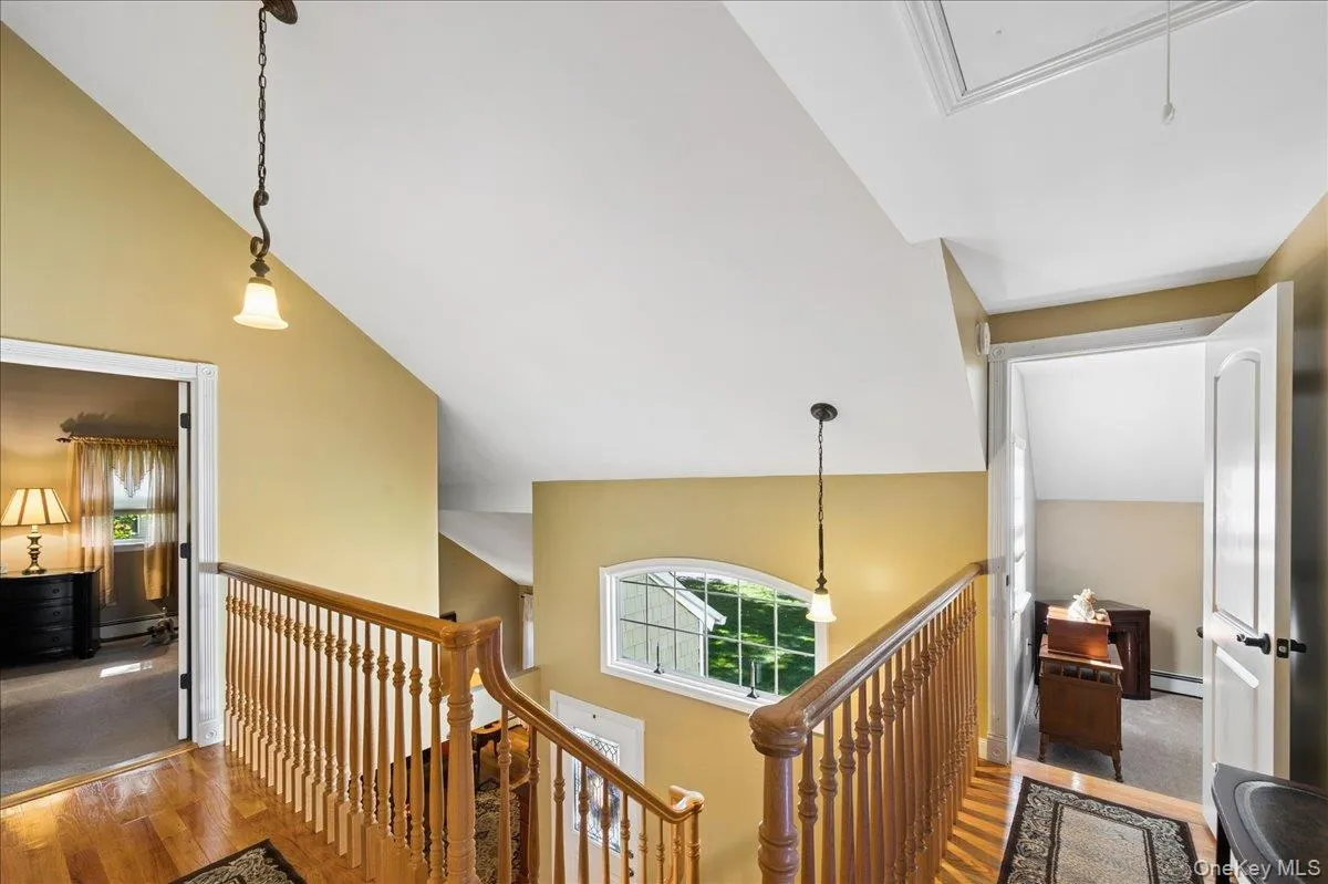 Open stairwell to second level. Open stairwell to second level.