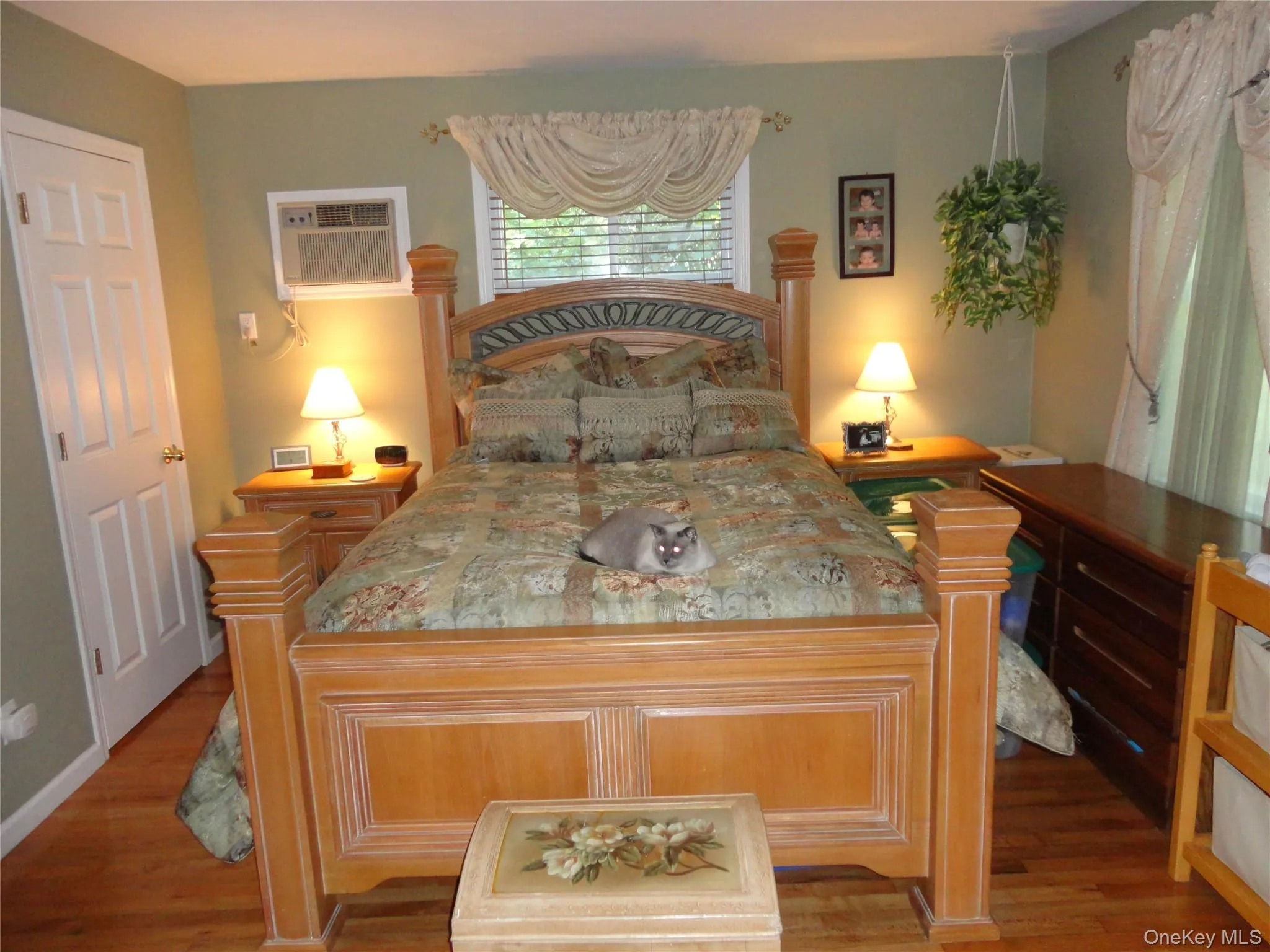 271 Lilac Lane, Smithtown, NY, 3 Bedrooms Bedrooms, 6 Rooms Rooms,1 BathroomBathrooms,Residential Lease,For Rent,Lilac,0,1063501 271 Lilac Lane, Smithtown, NY, 3 Bedrooms Bedrooms, 6 Rooms Rooms,1 BathroomBathrooms,Residential Lease,For Rent,Lilac,0,1063501