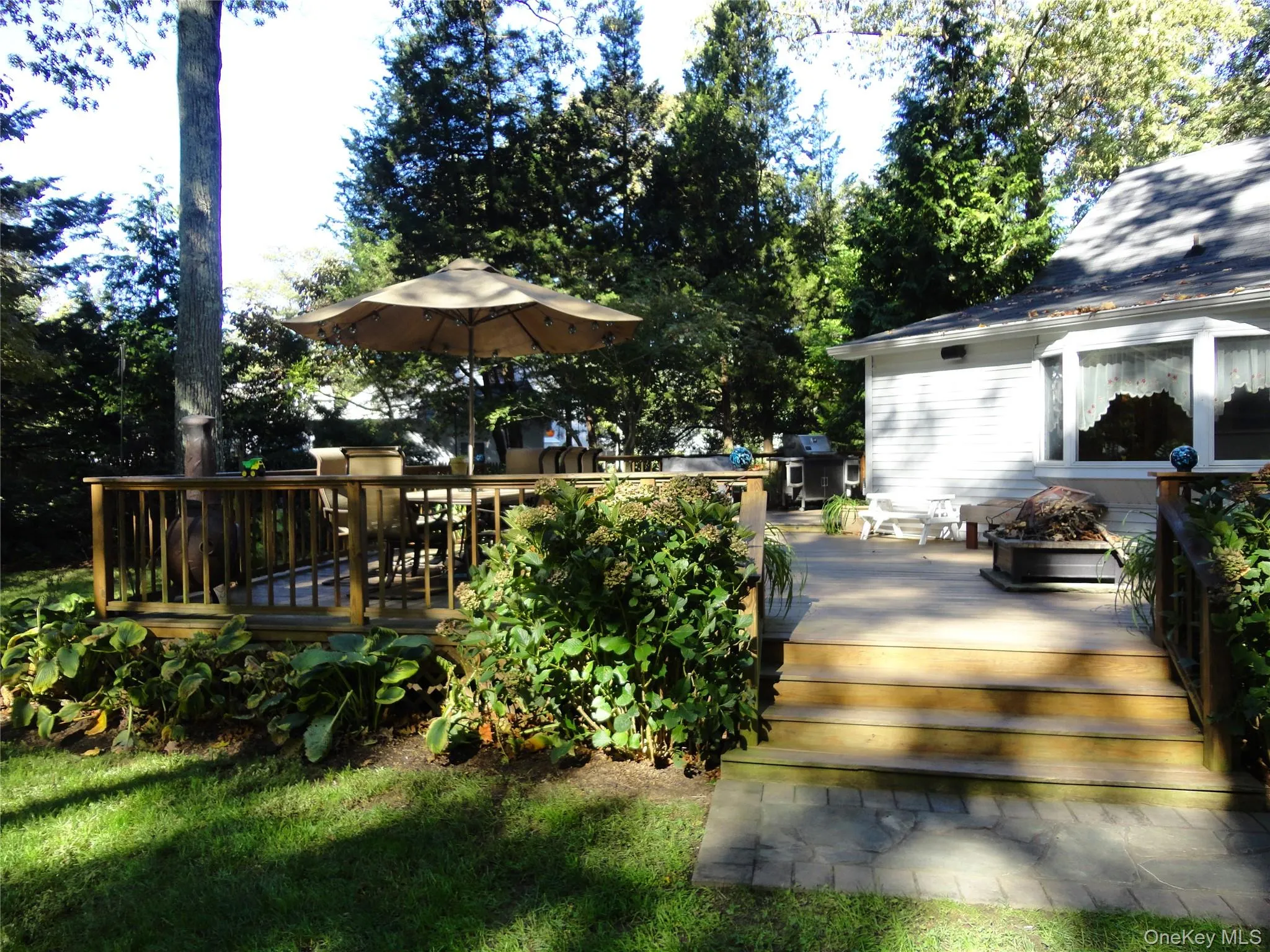 271 Lilac Lane, Smithtown, NY, 3 Bedrooms Bedrooms, 6 Rooms Rooms,1 BathroomBathrooms,Residential Lease,For Rent,Lilac,0,1063501 271 Lilac Lane, Smithtown, NY, 3 Bedrooms Bedrooms, 6 Rooms Rooms,1 BathroomBathrooms,Residential Lease,For Rent,Lilac,0,1063501