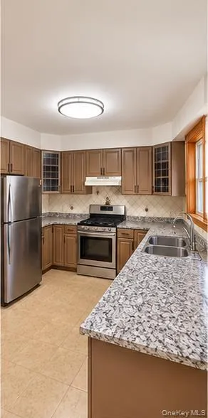 95 Heathcote Road, Hempstead, NY, 3 Bedroom Bedrooms, 6 Room Rooms,2 BathroomBathrooms,Residential Lease,For Rent,Heathcote,0,1063506 95 Heathcote Road, Hempstead, NY, 3 Bedroom Bedrooms, 6 Room Rooms,2 BathroomBathrooms,Residential Lease,For Rent,Heathcote,0,1063506