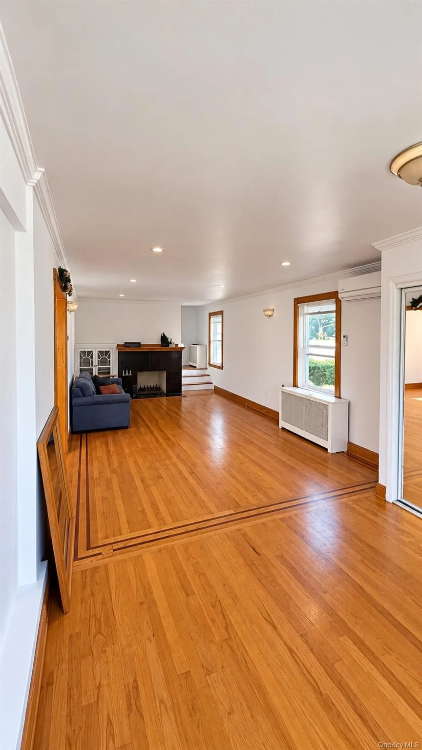 95 Heathcote Road, Hempstead, NY, 3 Bedroom Bedrooms, 6 Room Rooms,2 BathroomBathrooms,Residential Lease,For Rent,Heathcote,0,1063506 95 Heathcote Road, Hempstead, NY, 3 Bedroom Bedrooms, 6 Room Rooms,2 BathroomBathrooms,Residential Lease,For Rent,Heathcote,0,1063506