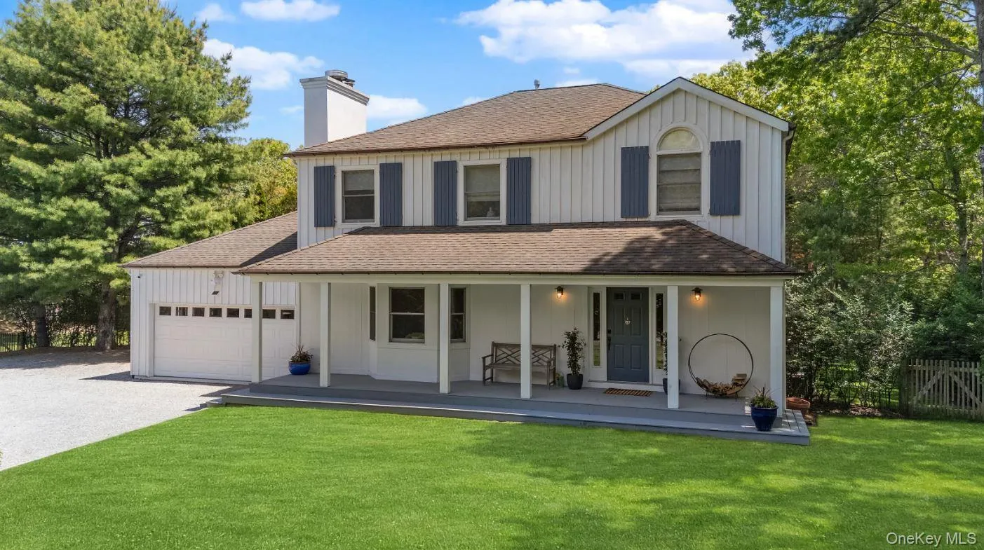 100 Wainscott Nw Road, East Hampton, New York 11975