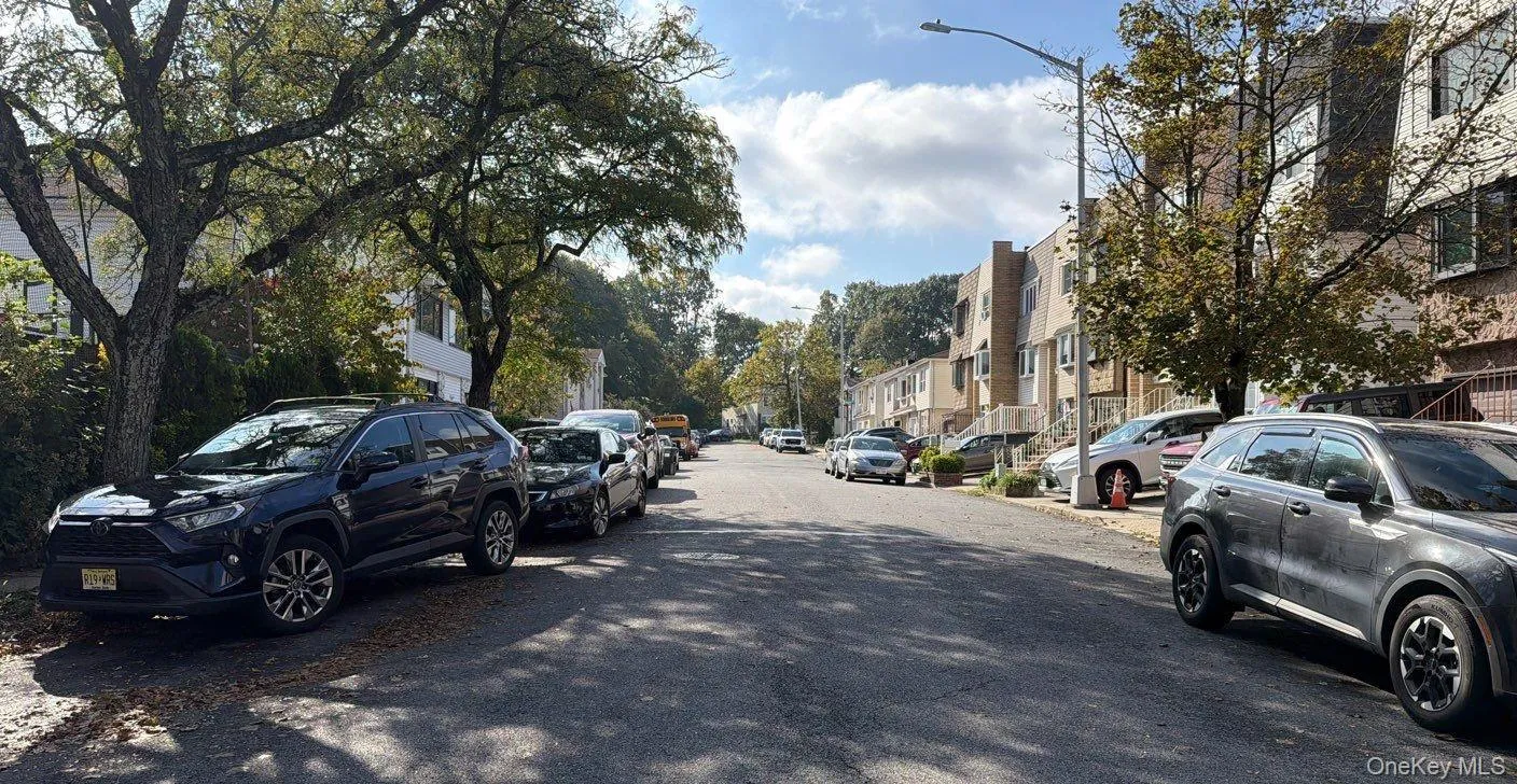 6 Dogwood Drive, New York, NY, 3 Bedrooms Bedrooms, 6 Rooms Rooms,2 BathroomsBathrooms,Residential,For Rent,Dogwood,0,1063520 6 Dogwood Drive, New York, NY, 3 Bedrooms Bedrooms, 6 Rooms Rooms,2 BathroomsBathrooms,Residential,For Rent,Dogwood,0,1063520