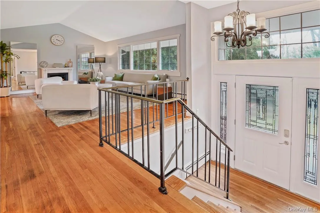 99 New Sprain Road, Greenburgh, NY, 4 Bedrooms Bedrooms, 9 Rooms Rooms,3 BathroomsBathrooms,Residential Lease,For Rent,New Sprain,0,1063523 99 New Sprain Road, Greenburgh, NY, 4 Bedrooms Bedrooms, 9 Rooms Rooms,3 BathroomsBathrooms,Residential Lease,For Rent,New Sprain,0,1063523
