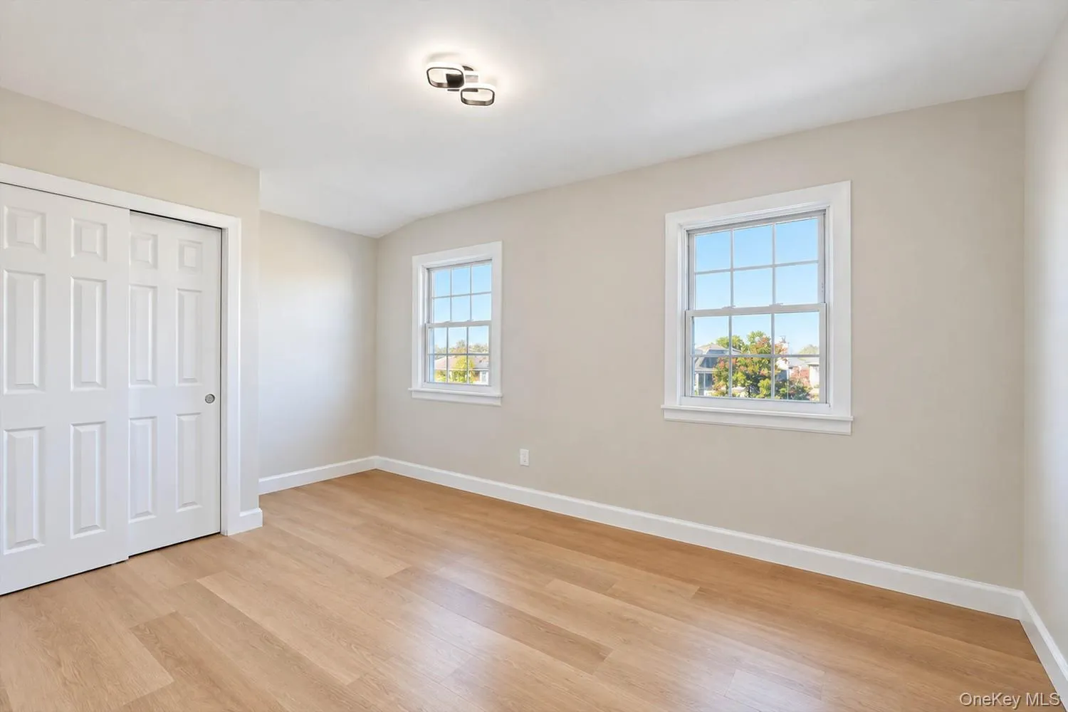 6 Amador Street, New York, NY, 3 Bedrooms Bedrooms, 8 Rooms Rooms,2 BathroomsBathrooms,Residential,For Rent,Amador,0,1063524 6 Amador Street, New York, NY, 3 Bedrooms Bedrooms, 8 Rooms Rooms,2 BathroomsBathrooms,Residential,For Rent,Amador,0,1063524