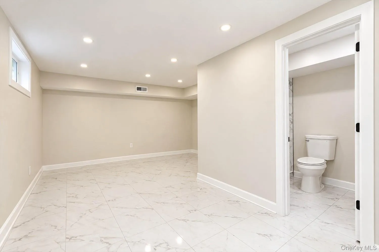 6 Amador Street, New York, NY, 3 Bedrooms Bedrooms, 8 Rooms Rooms,2 BathroomsBathrooms,Residential,For Rent,Amador,0,1063524 6 Amador Street, New York, NY, 3 Bedrooms Bedrooms, 8 Rooms Rooms,2 BathroomsBathrooms,Residential,For Rent,Amador,0,1063524